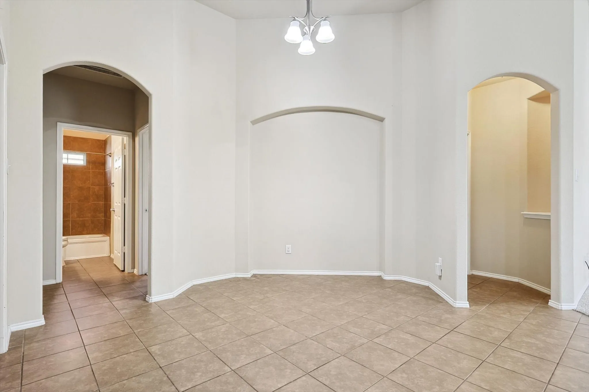Single Family Residence For Rent in Denton County , 2321 Scott Creek Drive, Little Elm, Texas 75068, 4 Bedroom, 2 Bathroom, 2 Garage spaces, 2,006 Sqft, built in 2013, mls#21356000, Real Estate Agent in Little Elm, Homes For Rent in Denton county, Homes For Rent in Little Elm, Realtor in Little Elm Texas, Real Estate Brokerage Independent Realty Texas, Luminita Cordes Realtor