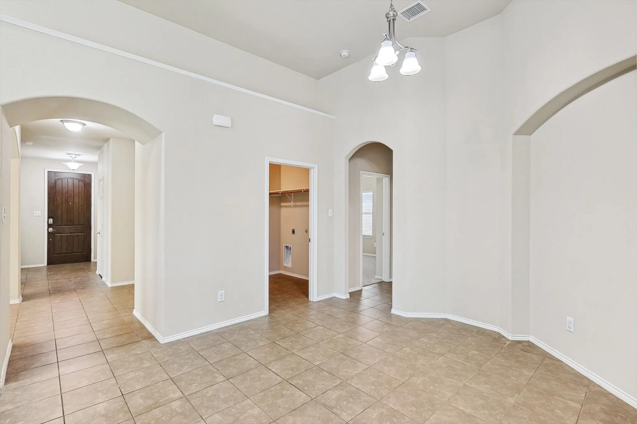 Single Family Residence For Rent in Denton County , 2321 Scott Creek Drive, Little Elm, Texas 75068, 4 Bedroom, 2 Bathroom, 2 Garage spaces, 2,006 Sqft, built in 2013, mls#21356000, Real Estate Agent in Little Elm, Homes For Rent in Denton county, Homes For Rent in Little Elm, Realtor in Little Elm Texas, Real Estate Brokerage Independent Realty Texas, Luminita Cordes Realtor