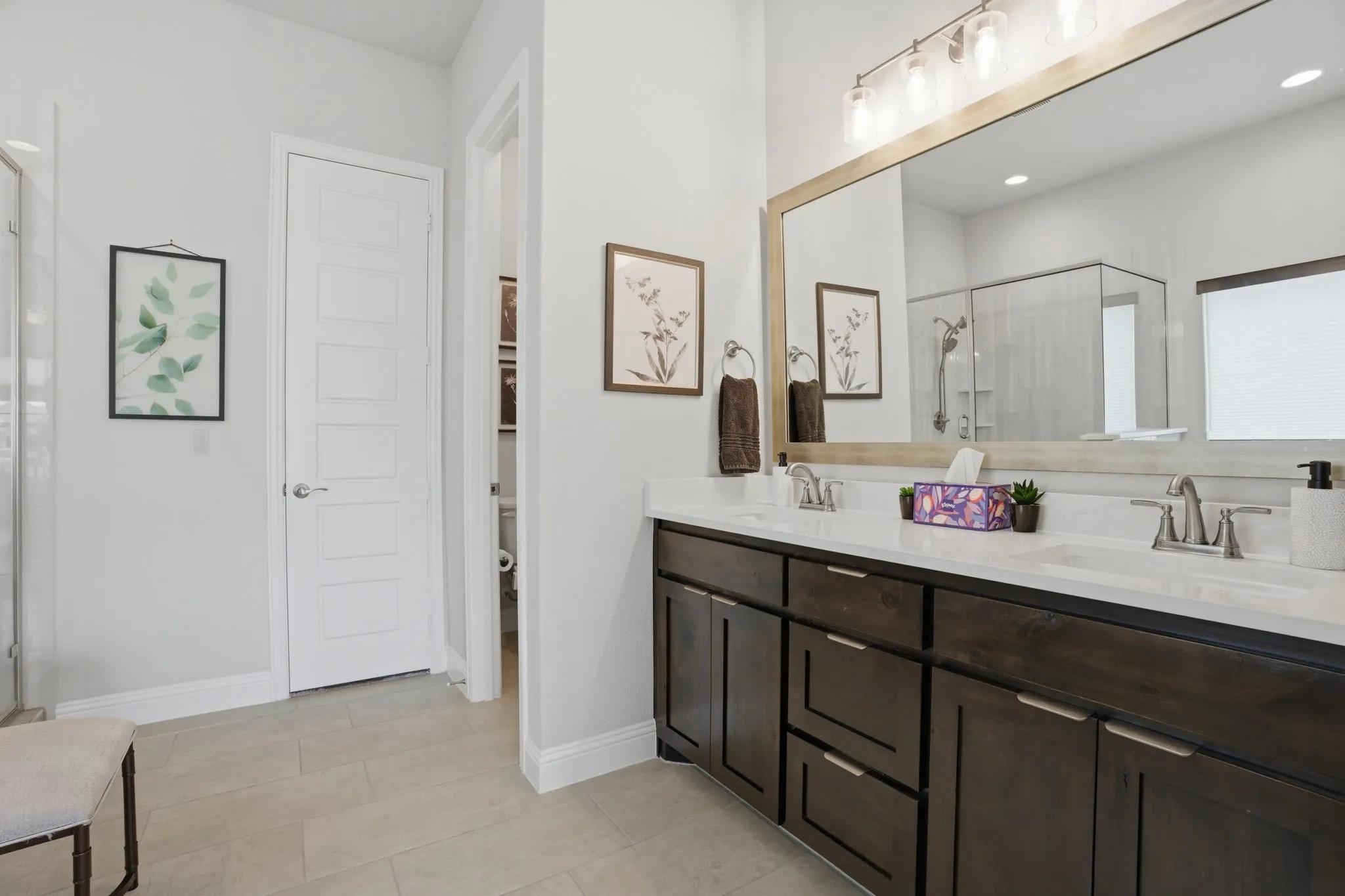 Single Family Residence For Sale in Collin County , 1300 David Drive, Anna, Texas 75409, 4 Bedroom, 3 Bathroom, 3 Garage spaces, 2,517 Sqft, built in 2023, mls#21356287, Real Estate Agent in Anna, Homes For Sale in Collin county, Homes For Sale in Anna, Realtor in Anna Texas, Real Estate Brokerage Independent Realty Texas, Luminita Cordes Realtor