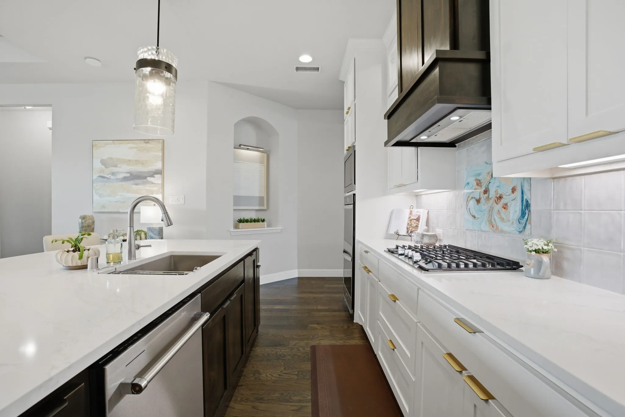 Single Family Residence For Sale in Collin County , 1300 David Drive, Anna, Texas 75409, 4 Bedroom, 3 Bathroom, 3 Garage spaces, 2,517 Sqft, built in 2023, mls#21356287, Real Estate Agent in Anna, Homes For Sale in Collin county, Homes For Sale in Anna, Realtor in Anna Texas, Real Estate Brokerage Independent Realty Texas, Luminita Cordes Realtor