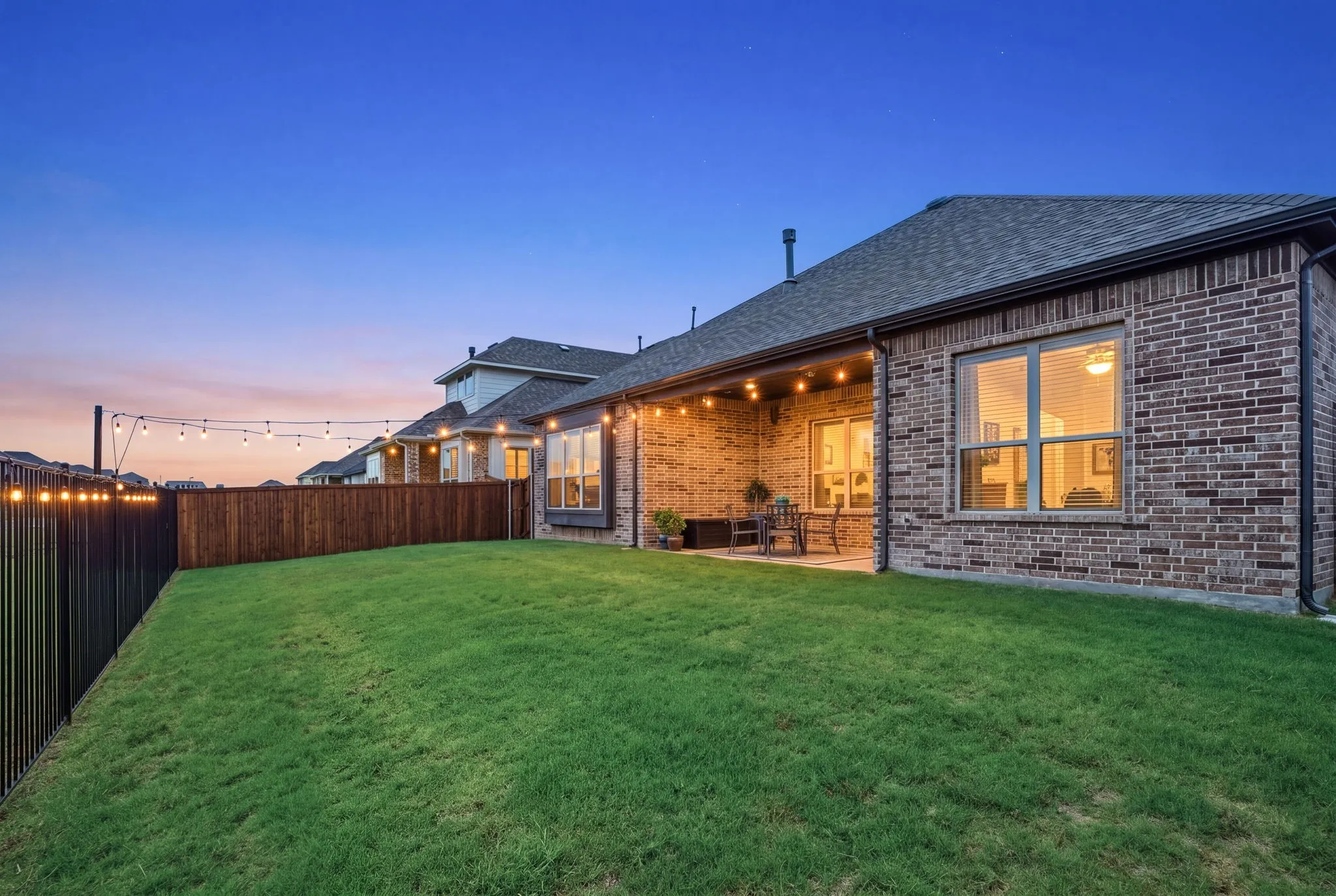 Single Family Residence For Sale in Collin County , 1300 David Drive, Anna, Texas 75409, 4 Bedroom, 3 Bathroom, 3 Garage spaces, 2,517 Sqft, built in 2023, mls#21356287, Real Estate Agent in Anna, Homes For Sale in Collin county, Homes For Sale in Anna, Realtor in Anna Texas, Real Estate Brokerage Independent Realty Texas, Luminita Cordes Realtor