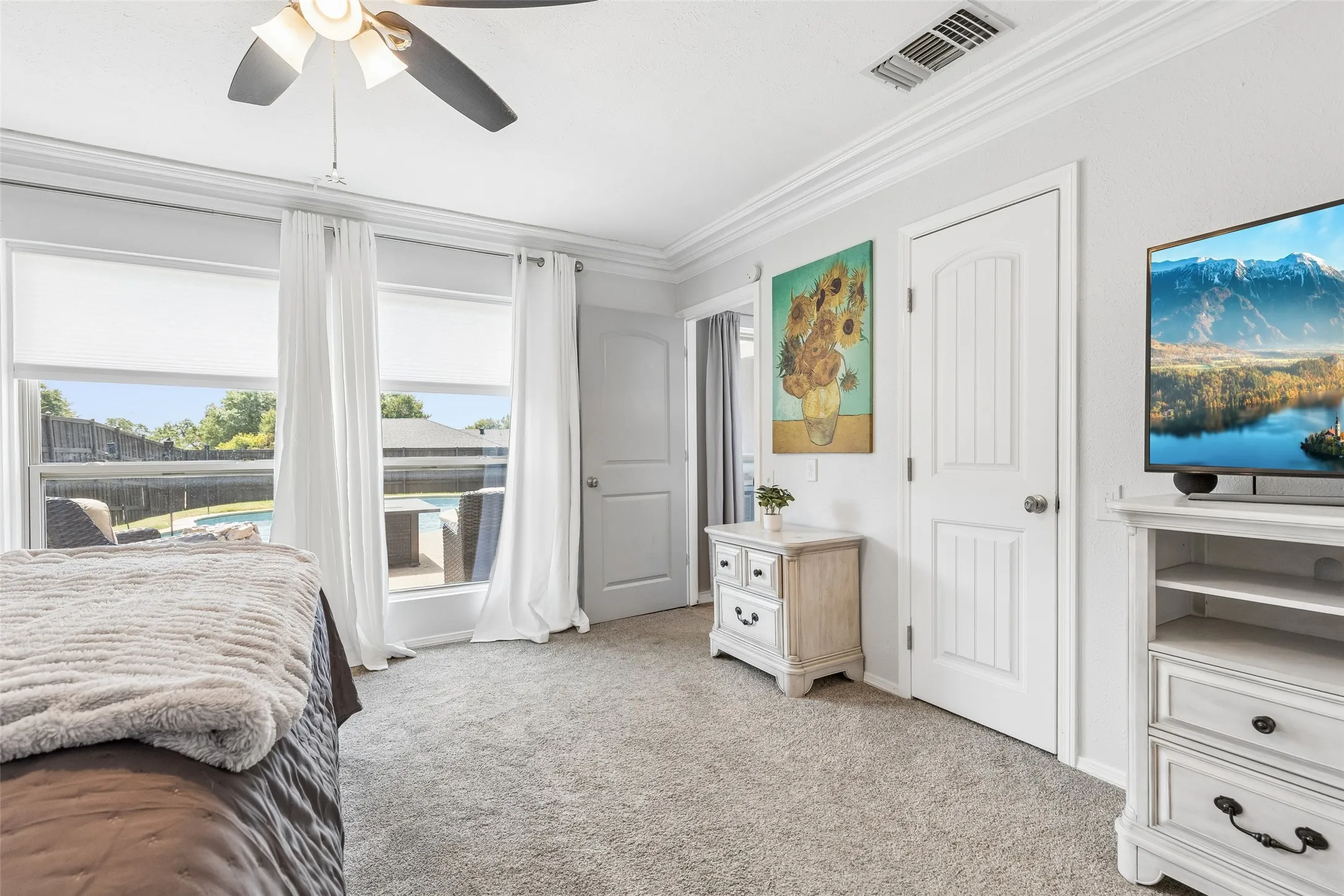 Single Family Residence For Sale in Collin County , 3100 Bullock Drive, Plano, Texas 75023, 3 Bedroom, 2 Bathroom, 2 Garage spaces, 1,738 Sqft, built in 1978, mls#21348275, Real Estate Agent in Plano, Homes For Sale in Collin county, Homes For Sale in Plano, Realtor in Plano Texas, Real Estate Brokerage Independent Realty Texas, Luminita Cordes Realtor
