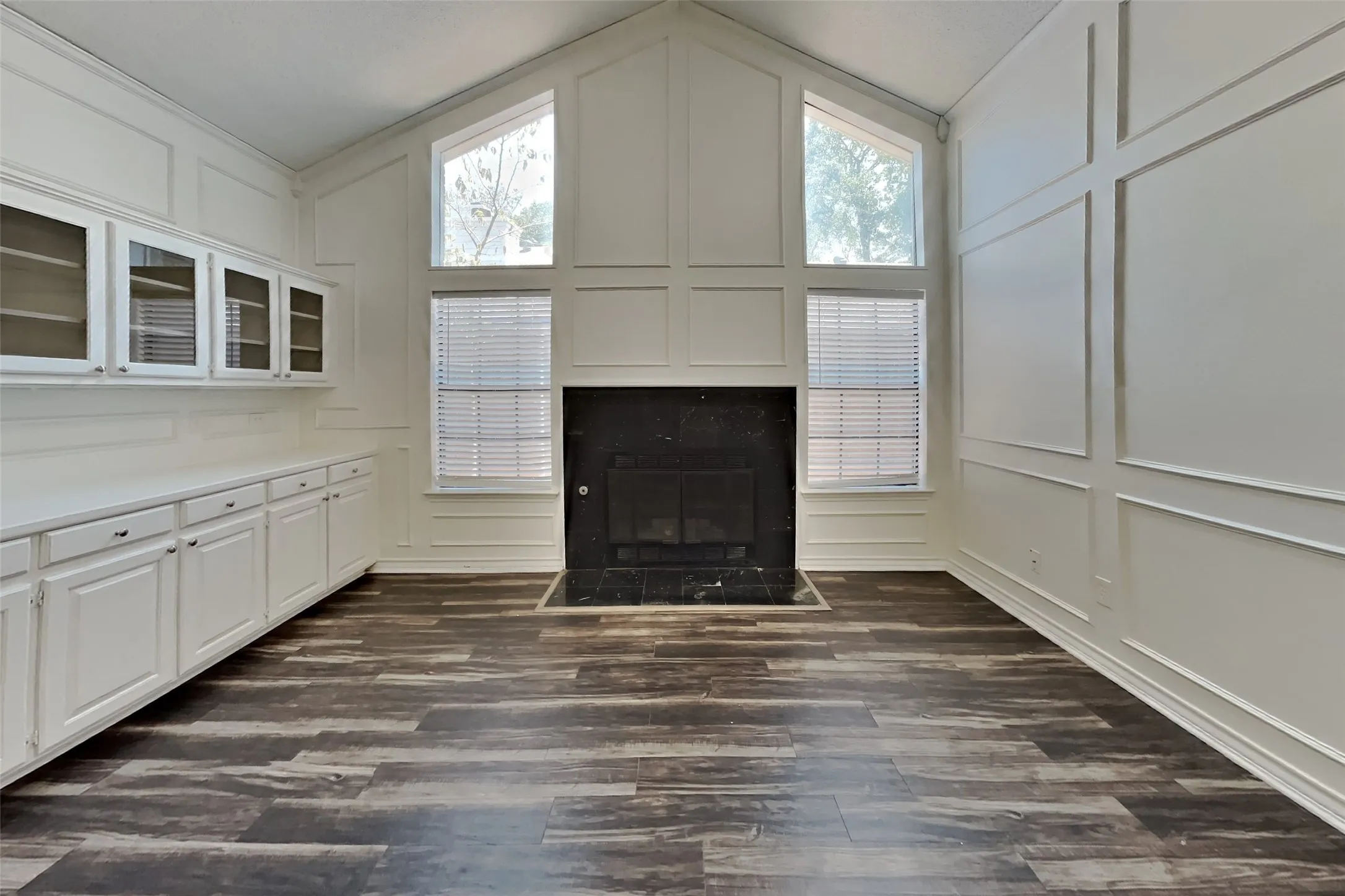 Single Family Residence For Rent in Tarrant County , 3403 Boyd Trail, Arlington, Texas 76017, 3 Bedroom, 2 Bathroom, 2 Garage spaces, 2,291 Sqft, built in 1984, mls#21356290, Real Estate Agent in Arlington, Homes For Rent in Tarrant county, Homes For Rent in Arlington, Realtor in Arlington Texas, Real Estate Brokerage Independent Realty Texas, Luminita Cordes Realtor