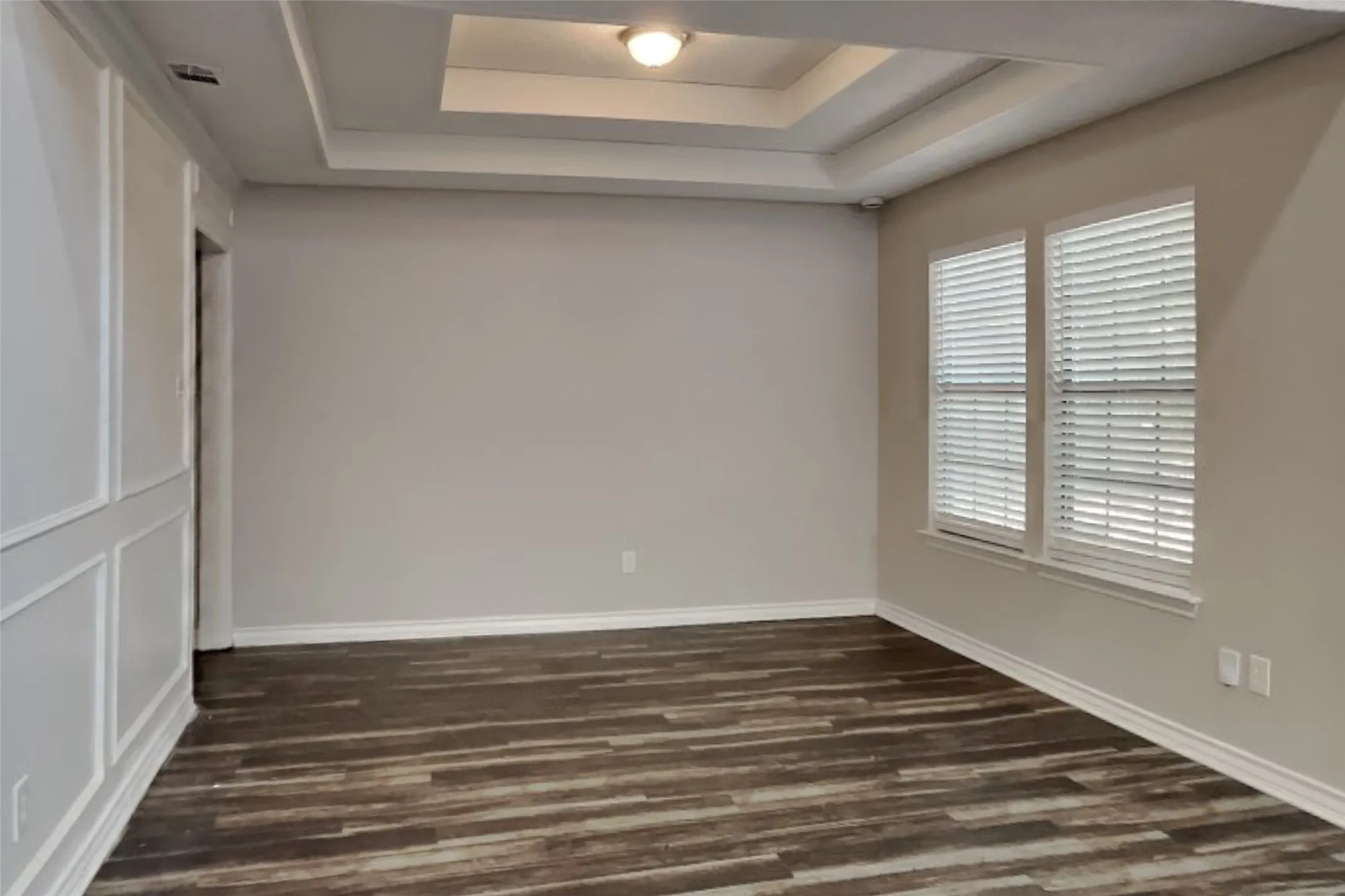 Single Family Residence For Rent in Tarrant County , 3403 Boyd Trail, Arlington, Texas 76017, 3 Bedroom, 2 Bathroom, 2 Garage spaces, 2,291 Sqft, built in 1984, mls#21356290, Real Estate Agent in Arlington, Homes For Rent in Tarrant county, Homes For Rent in Arlington, Realtor in Arlington Texas, Real Estate Brokerage Independent Realty Texas, Luminita Cordes Realtor