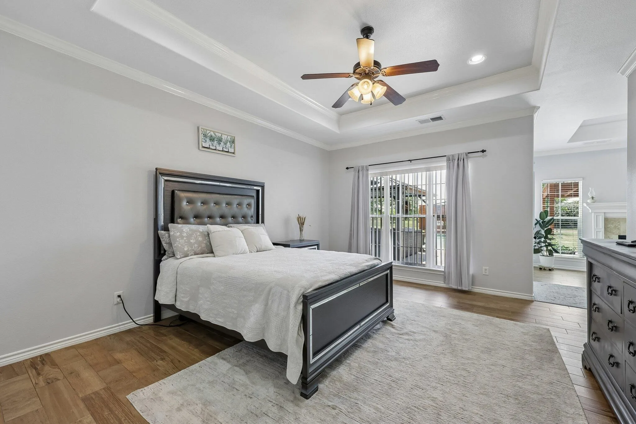 Single Family Residence For Sale in Kaufman County , 15144 Delaney Lane, Talty, Texas 75126, 4 Bedroom, 4 Bathroom, 3 Garage spaces, 3,151 Sqft, built in 2004, mls#21356293, Real Estate Agent in Talty, Homes For Sale in Kaufman county, Homes For Sale in Talty, Realtor in Talty Texas, Real Estate Brokerage Independent Realty Texas, Luminita Cordes Realtor