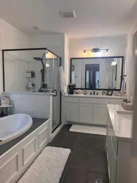 Single Family Residence For Rent in Denton County , 7127 Doe Creek Lane, Argyle, Texas 76226, 4 Bedroom, 3 Bathroom, 2 Garage spaces, 3,433 Sqft, built in 2023, mls#21356297, Real Estate Agent in Argyle, Homes For Rent in Denton county, Homes For Rent in Argyle, Realtor in Argyle Texas, Real Estate Brokerage Independent Realty Texas, Luminita Cordes Realtor