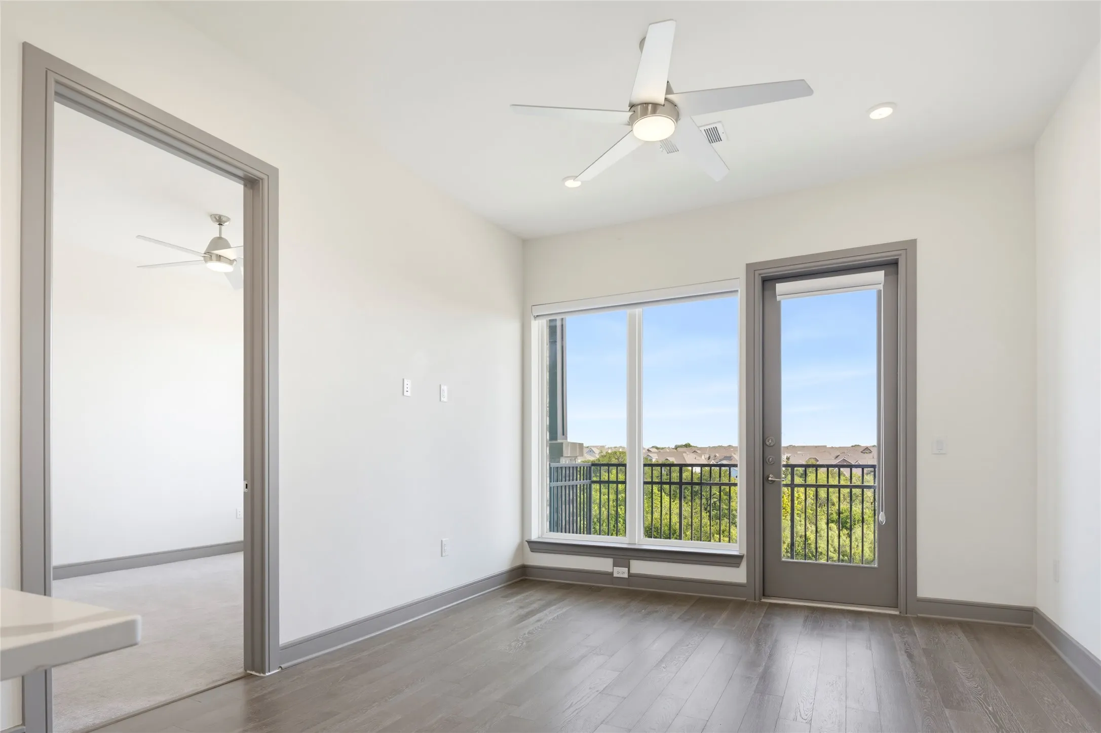 Condominium For Rent in Denton County , 2700 Old Denton Road 3314, Carrollton, Texas 75007, 2 Bedroom, 2 Bathroom, 1 Garage spaces, 1,151 Sqft, built in 2020, mls#21356208, Real Estate Agent in Carrollton, Homes For Rent in Denton county, Homes For Rent in Carrollton, Realtor in Carrollton Texas, Real Estate Brokerage Independent Realty Texas, Luminita Cordes Realtor