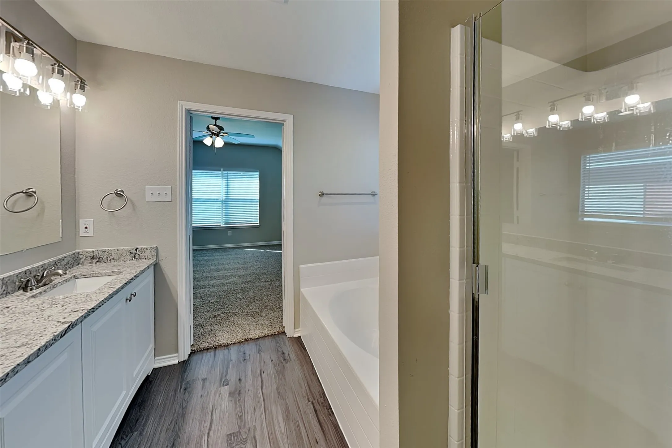 Single Family Residence For Rent in Tarrant County , 2839 Park Place Drive, Grand Prairie, Texas 75052, 4 Bedroom, 3 Bathroom, 2 Garage spaces, 2,652 Sqft, built in 2003, mls#21356312, Real Estate Agent in Grand Prairie, Homes For Rent in Tarrant county, Homes For Rent in Grand Prairie, Realtor in Grand Prairie Texas, Real Estate Brokerage Independent Realty Texas, Luminita Cordes Realtor