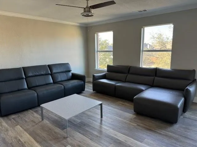 Single Family Residence For Sale in Denton County , 4000 Black Butte Drive, Denton, Texas 76210, 4 Bedroom, 3 Bathroom, 2 Garage spaces, 2,395 Sqft, built in 2004, Price $469,000, mls#21356314, Real Estate Agent in Denton, Homes For Sale in Denton county, Homes For Sale in Denton, Realtor in Denton Texas, Real Estate Brokerage Independent Realty Texas, Luminita Cordes Realtor