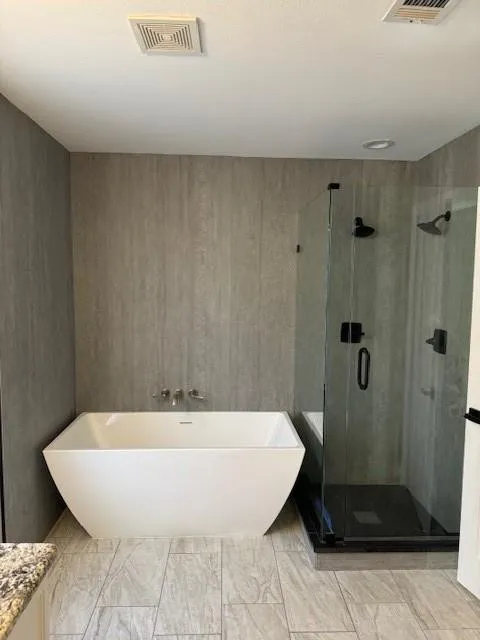 Single Family Residence For Sale in Denton County , 4000 Black Butte Drive, Denton, Texas 76210, 4 Bedroom, 3 Bathroom, 2 Garage spaces, 2,395 Sqft, built in 2004, Price $469,000, mls#21356314, Real Estate Agent in Denton, Homes For Sale in Denton county, Homes For Sale in Denton, Realtor in Denton Texas, Real Estate Brokerage Independent Realty Texas, Luminita Cordes Realtor