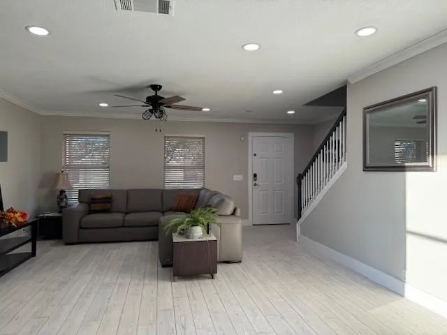 Single Family Residence For Sale in Denton County , 4000 Black Butte Drive, Denton, Texas 76210, 4 Bedroom, 3 Bathroom, 2 Garage spaces, 2,395 Sqft, built in 2004, Price $469,000, mls#21356314, Real Estate Agent in Denton, Homes For Sale in Denton county, Homes For Sale in Denton, Realtor in Denton Texas, Real Estate Brokerage Independent Realty Texas, Luminita Cordes Realtor