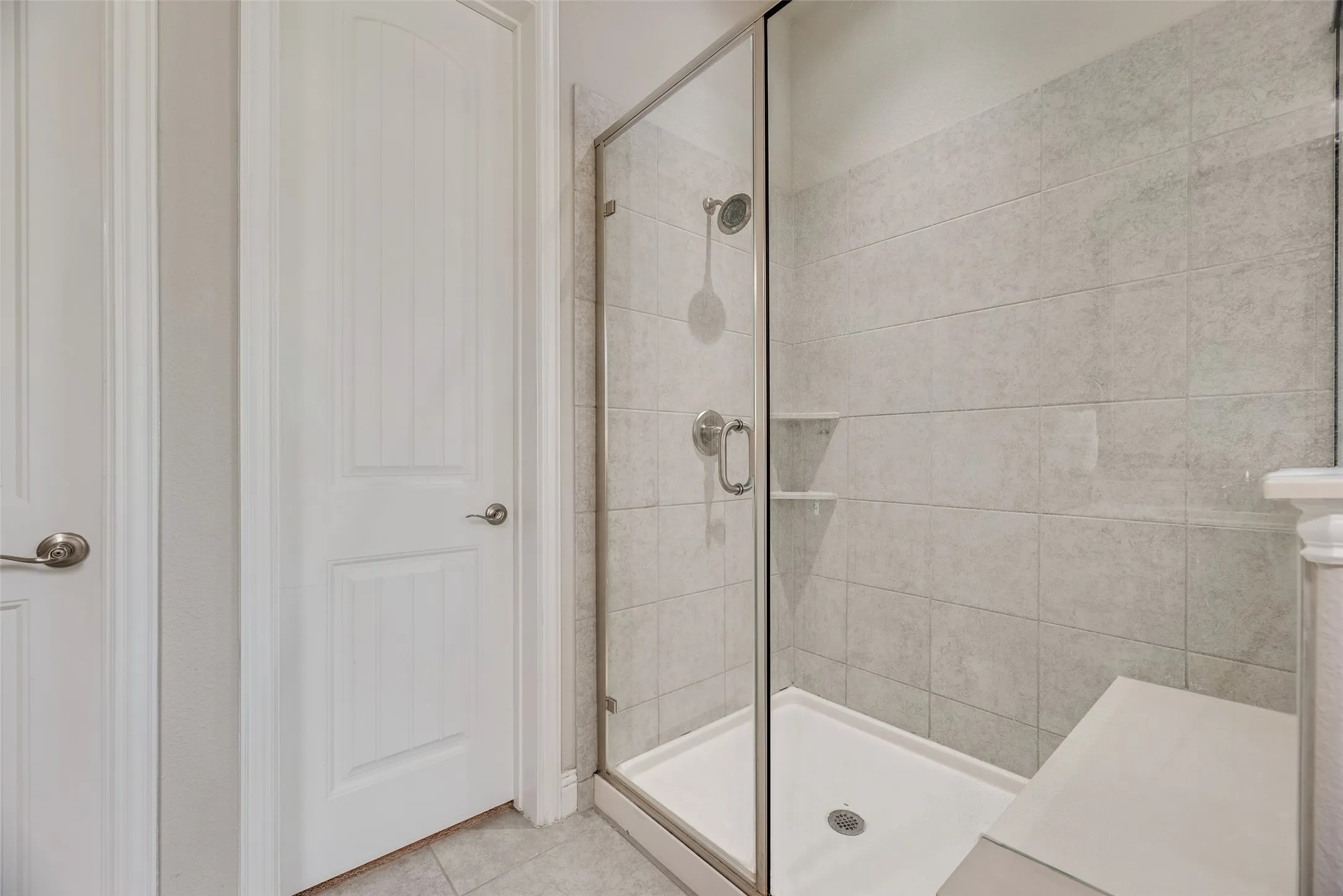 Single Family Residence For Sale in Collin County , 2407 Maston Drive, Anna, Texas 75409, 3 Bedroom, 2 Bathroom, 2 Garage spaces, 2,473 Sqft, built in 2017, mls#21356152, Real Estate Agent in Anna, Homes For Sale in Collin county, Homes For Sale in Anna, Realtor in Anna Texas, Real Estate Brokerage Independent Realty Texas, Luminita Cordes Realtor