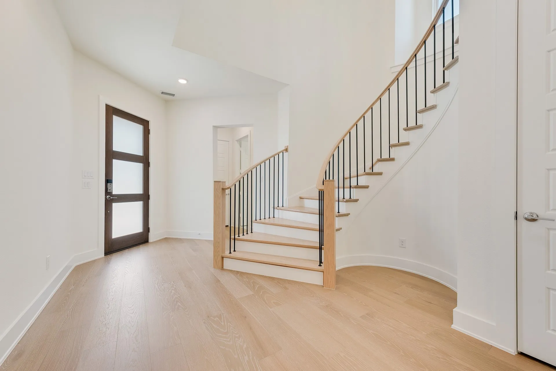 Single Family Residence For Sale in Rockwall County , 830 Montrose Drive, Rockwall, Texas 75087, 5 Bedroom, 4 Bathroom, 3 Garage spaces, 3,454 Sqft, built in 2025, mls#21356321, Real Estate Agent in Rockwall, Homes For Sale in Rockwall county, Homes For Sale in Rockwall, Realtor in Rockwall Texas, Real Estate Brokerage Independent Realty Texas, Luminita Cordes Realtor