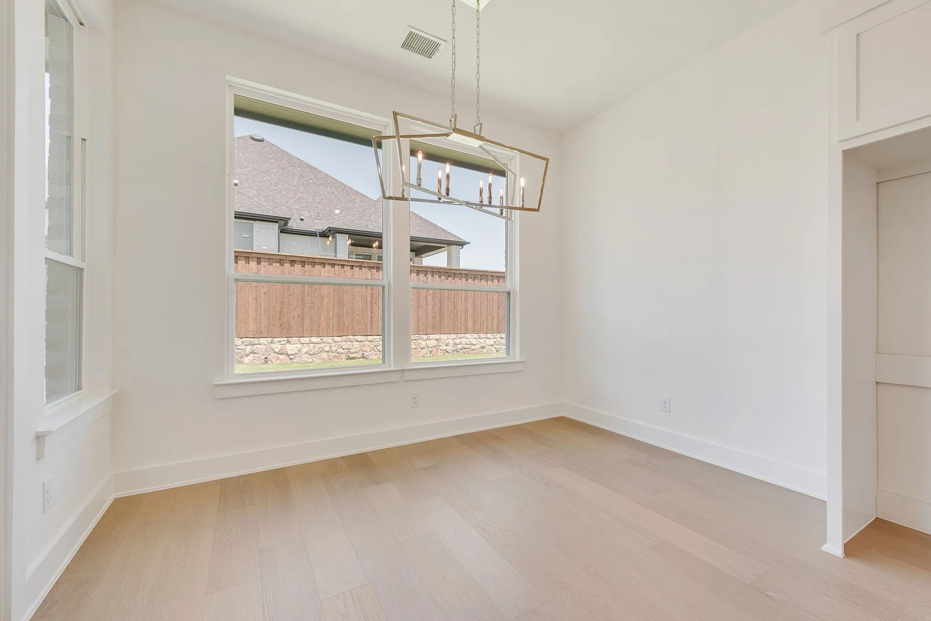 Single Family Residence For Sale in Rockwall County , 830 Montrose Drive, Rockwall, Texas 75087, 5 Bedroom, 4 Bathroom, 3 Garage spaces, 3,454 Sqft, built in 2025, mls#21356321, Real Estate Agent in Rockwall, Homes For Sale in Rockwall county, Homes For Sale in Rockwall, Realtor in Rockwall Texas, Real Estate Brokerage Independent Realty Texas, Luminita Cordes Realtor