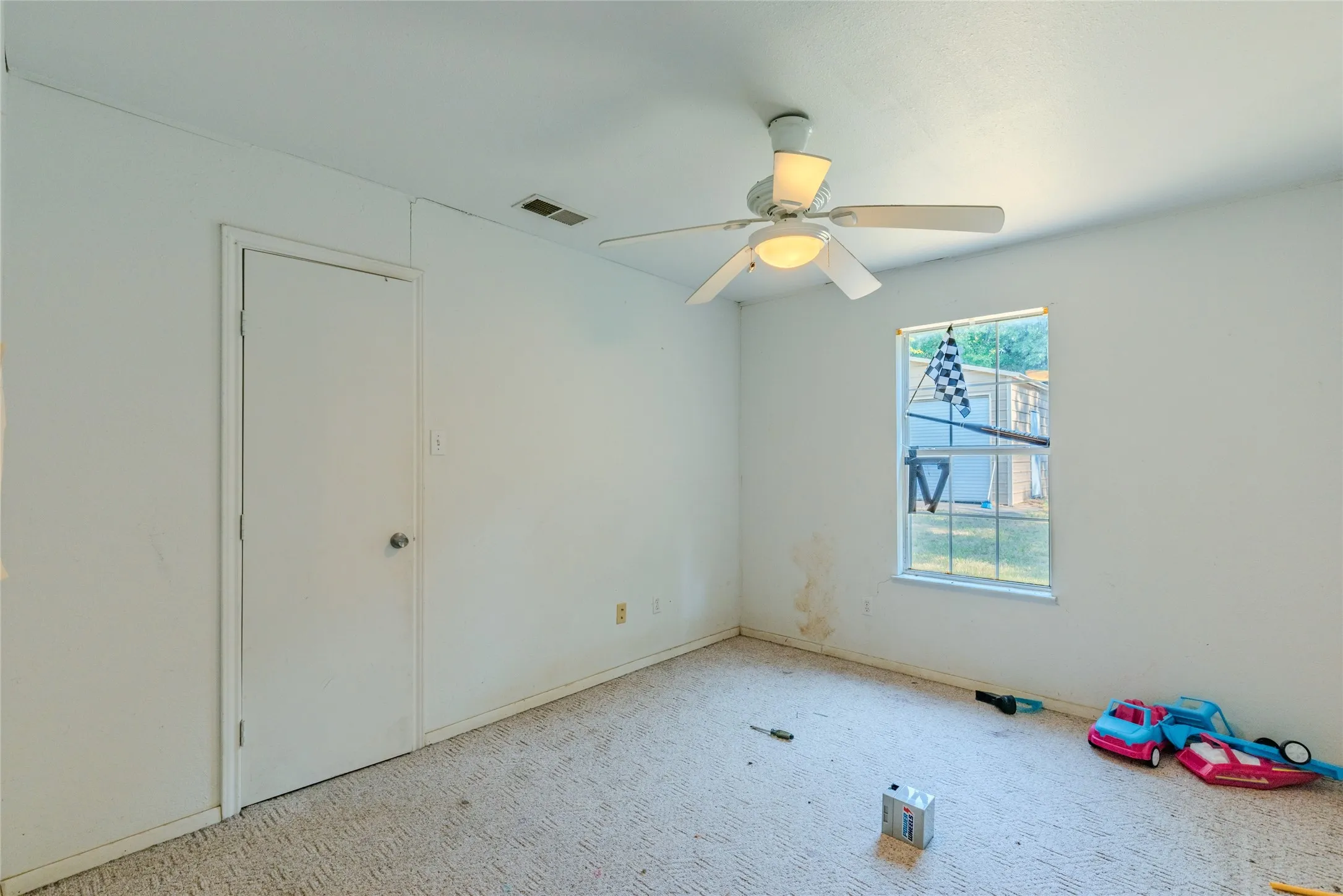 Single Family Residence For Sale in Hunt County , 4666 Fm 1569, Farmersville, Texas 75442, 6 Bedroom, 3 Bathroom, 2 Garage spaces, 1,854 Sqft, built in 1992, mls#21356331, Real Estate Agent in Farmersville, Homes For Sale in Hunt county, Homes For Sale in Farmersville, Realtor in Farmersville Texas, Real Estate Brokerage Independent Realty Texas, Luminita Cordes Realtor