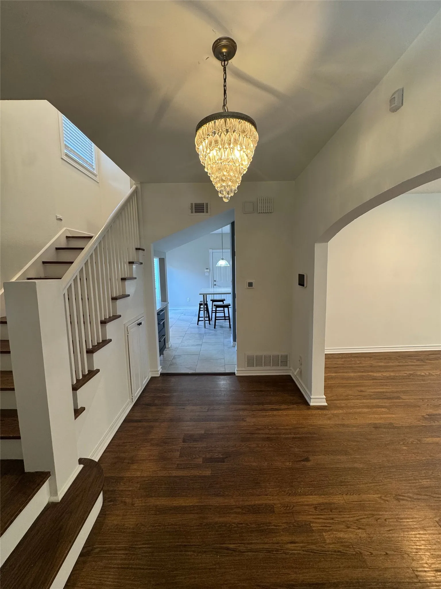 Single Family Residence For Rent in Tarrant County , 2565 Shirley Avenue, Fort Worth, Texas 76109, 4 Bedroom, 3 Bathroom, 2 Garage spaces, 2,696 Sqft, built in 1956, mls#21356339, Real Estate Agent in Fort Worth, Homes For Rent in Tarrant county, Homes For Rent in Fort Worth, Realtor in Fort Worth Texas, Real Estate Brokerage Independent Realty Texas, Luminita Cordes Realtor