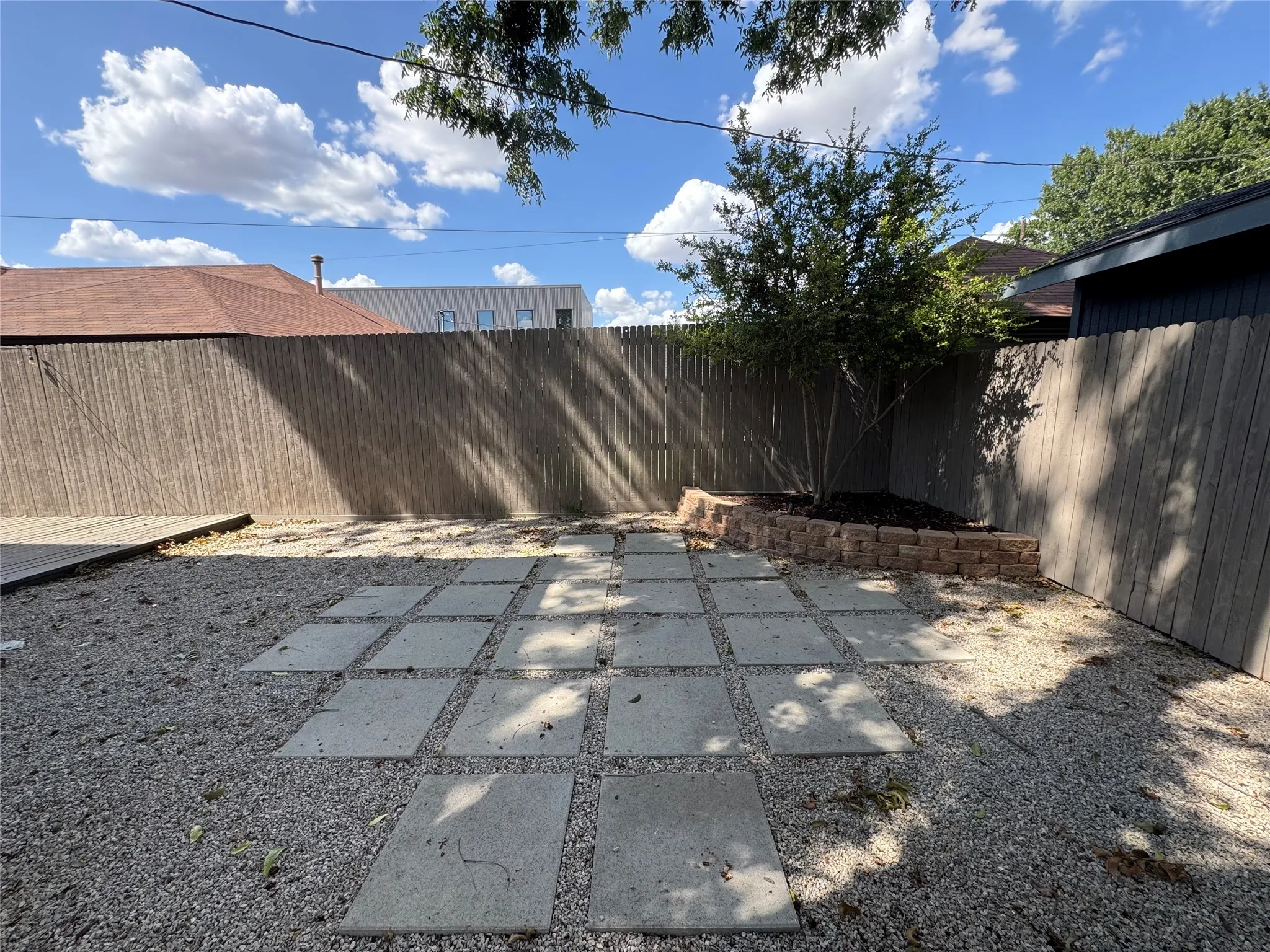 Single Family Residence For Rent in Tarrant County , 2565 Shirley Avenue, Fort Worth, Texas 76109, 4 Bedroom, 3 Bathroom, 2 Garage spaces, 2,696 Sqft, built in 1956, mls#21356339, Real Estate Agent in Fort Worth, Homes For Rent in Tarrant county, Homes For Rent in Fort Worth, Realtor in Fort Worth Texas, Real Estate Brokerage Independent Realty Texas, Luminita Cordes Realtor