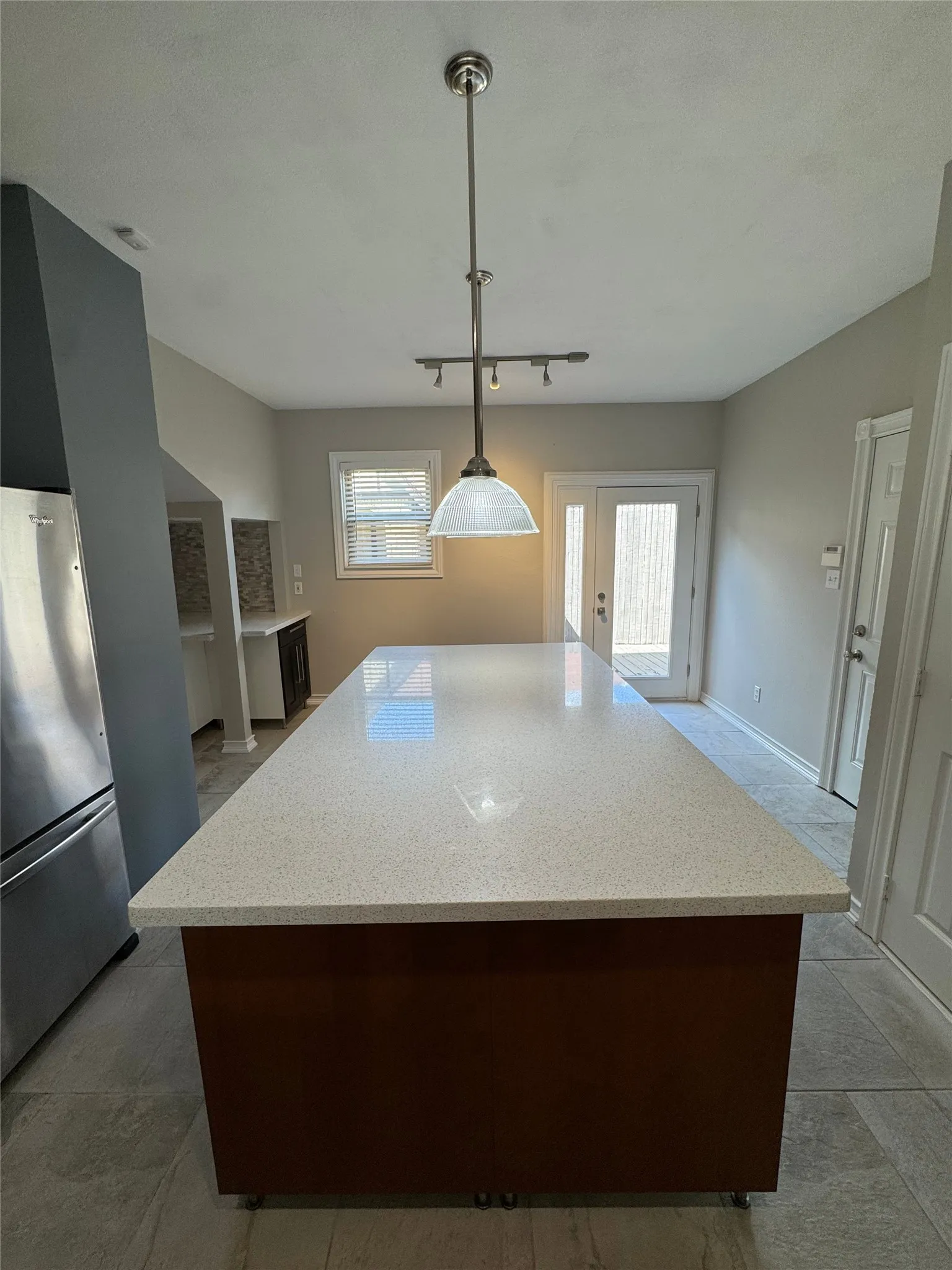 Single Family Residence For Rent in Tarrant County , 2565 Shirley Avenue, Fort Worth, Texas 76109, 4 Bedroom, 3 Bathroom, 2 Garage spaces, 2,696 Sqft, built in 1956, mls#21356339, Real Estate Agent in Fort Worth, Homes For Rent in Tarrant county, Homes For Rent in Fort Worth, Realtor in Fort Worth Texas, Real Estate Brokerage Independent Realty Texas, Luminita Cordes Realtor