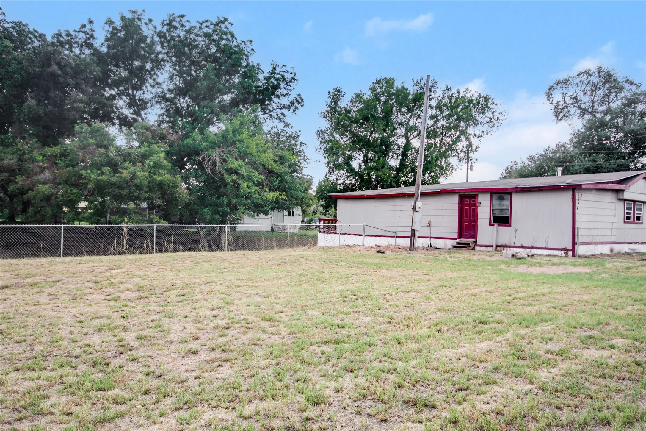 Improved Land For Sale in Parker County , 121 Pawnee Trail, Weatherford, Texas 76087, 0, 0, Garage spaces, 0 Sqft, built in 0, mls#21356298, Real Estate Agent in Weatherford, Homes For Sale in Parker county, Homes For Sale in Weatherford, Realtor in Weatherford Texas, Real Estate Brokerage Independent Realty Texas, Luminita Cordes Realtor