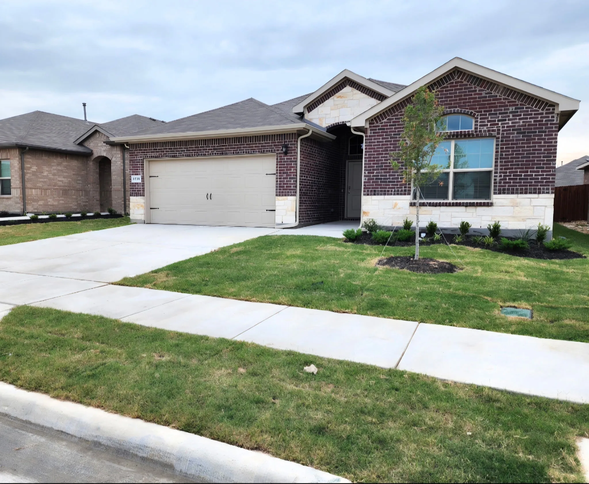 Single Family Residence For Rent in Tarrant County , 8536 Big Apple Drive, Fort Worth, Texas 76179, 4 Bedroom, 2 Bathroom, 2 Garage spaces, 1,712 Sqft, built in 2023, mls#21356283, Real Estate Agent in Fort Worth, Homes For Rent in Tarrant county, Homes For Rent in Fort Worth, Realtor in Fort Worth Texas, Real Estate Brokerage Independent Realty Texas, Luminita Cordes Realtor