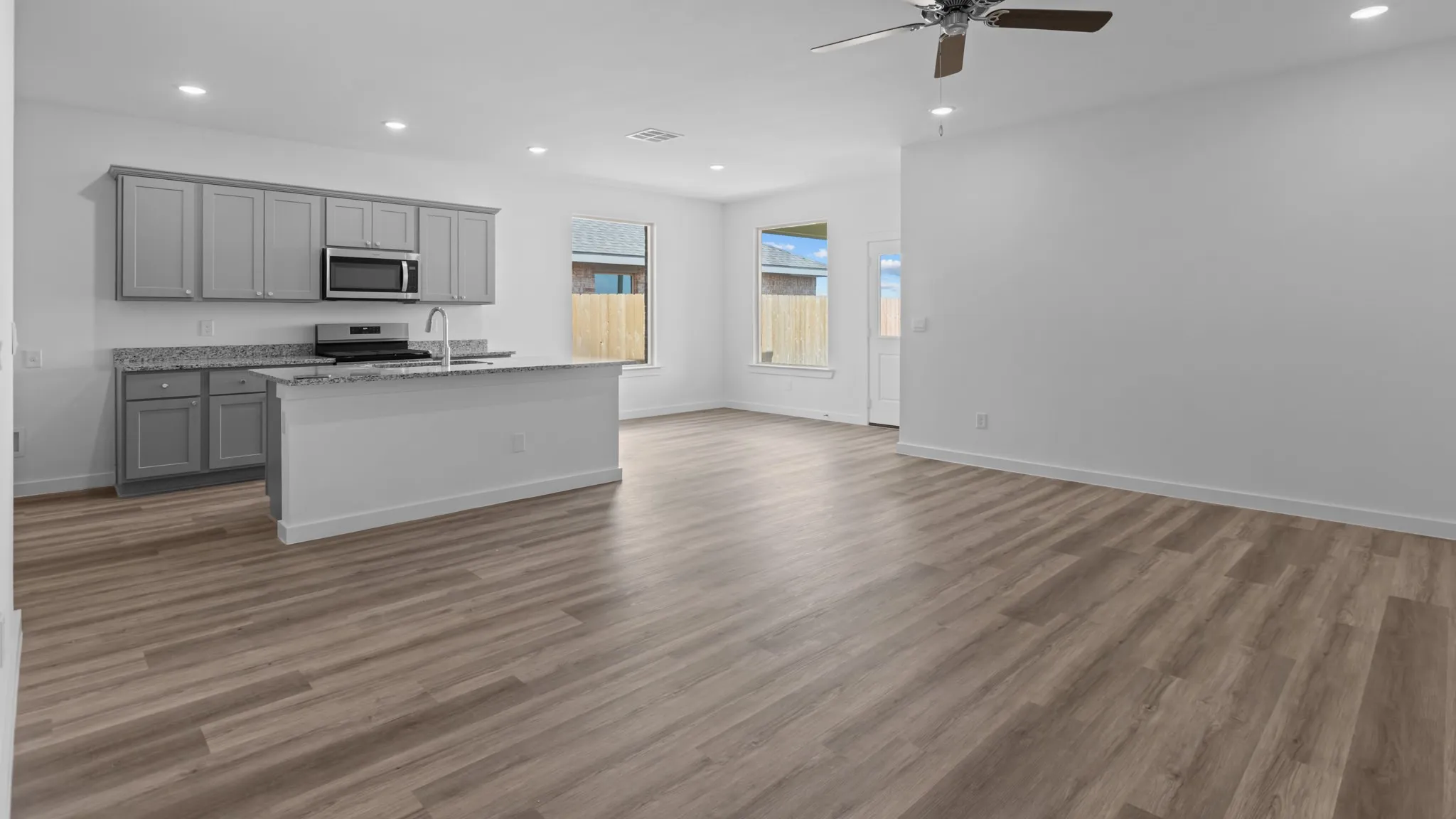 Single Family Residence For Rent in Tarrant County , 8536 Big Apple Drive, Fort Worth, Texas 76179, 4 Bedroom, 2 Bathroom, 2 Garage spaces, 1,712 Sqft, built in 2023, mls#21356283, Real Estate Agent in Fort Worth, Homes For Rent in Tarrant county, Homes For Rent in Fort Worth, Realtor in Fort Worth Texas, Real Estate Brokerage Independent Realty Texas, Luminita Cordes Realtor