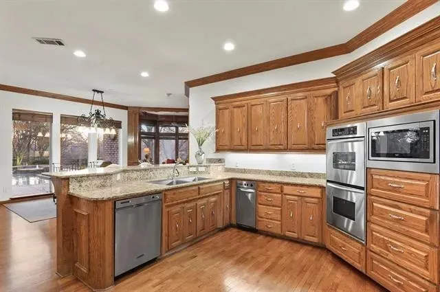 Single Family Residence For Rent in Collin County , 5327 Willow Wood Lane, Dallas, Texas 75252, 5 Bedroom, 5 Bathroom, 3 Garage spaces, 4,908 Sqft, built in 1990, Price $6,900, mls#21344617, Real Estate Agent in Dallas, Homes For Rent in Collin county, Homes For Rent in Dallas, Realtor in Dallas Texas, Real Estate Brokerage Independent Realty Texas, Luminita Cordes Realtor