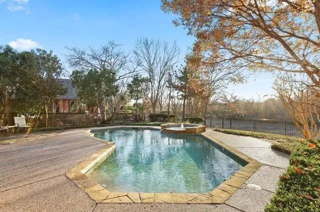 Single Family Residence For Rent in Collin County , 5327 Willow Wood Lane, Dallas, Texas 75252, 5 Bedroom, 5 Bathroom, 3 Garage spaces, 4,908 Sqft, built in 1990, Price $6,900, mls#21344617, Real Estate Agent in Dallas, Homes For Rent in Collin county, Homes For Rent in Dallas, Realtor in Dallas Texas, Real Estate Brokerage Independent Realty Texas, Luminita Cordes Realtor