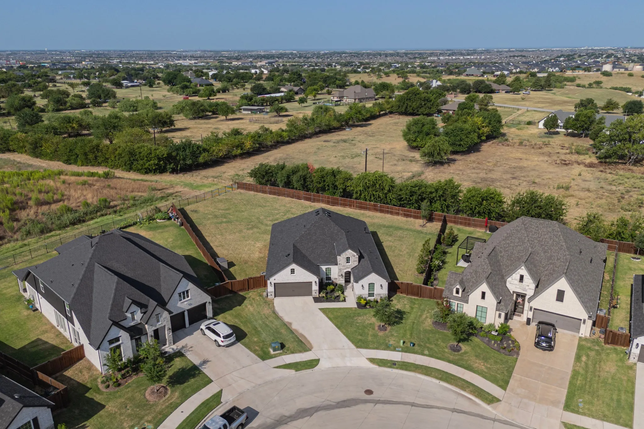 Single Family Residence For Sale in Tarrant County , 459 Peppercress Lane, Haslet, Texas 76052, 4 Bedroom, 3 Bathroom, 2 Garage spaces, 2,650 Sqft, built in 2023, mls#21348958, Real Estate Agent in Haslet, Homes For Sale in Tarrant county, Homes For Sale in Haslet, Realtor in Haslet Texas, Real Estate Brokerage Independent Realty Texas, Luminita Cordes Realtor