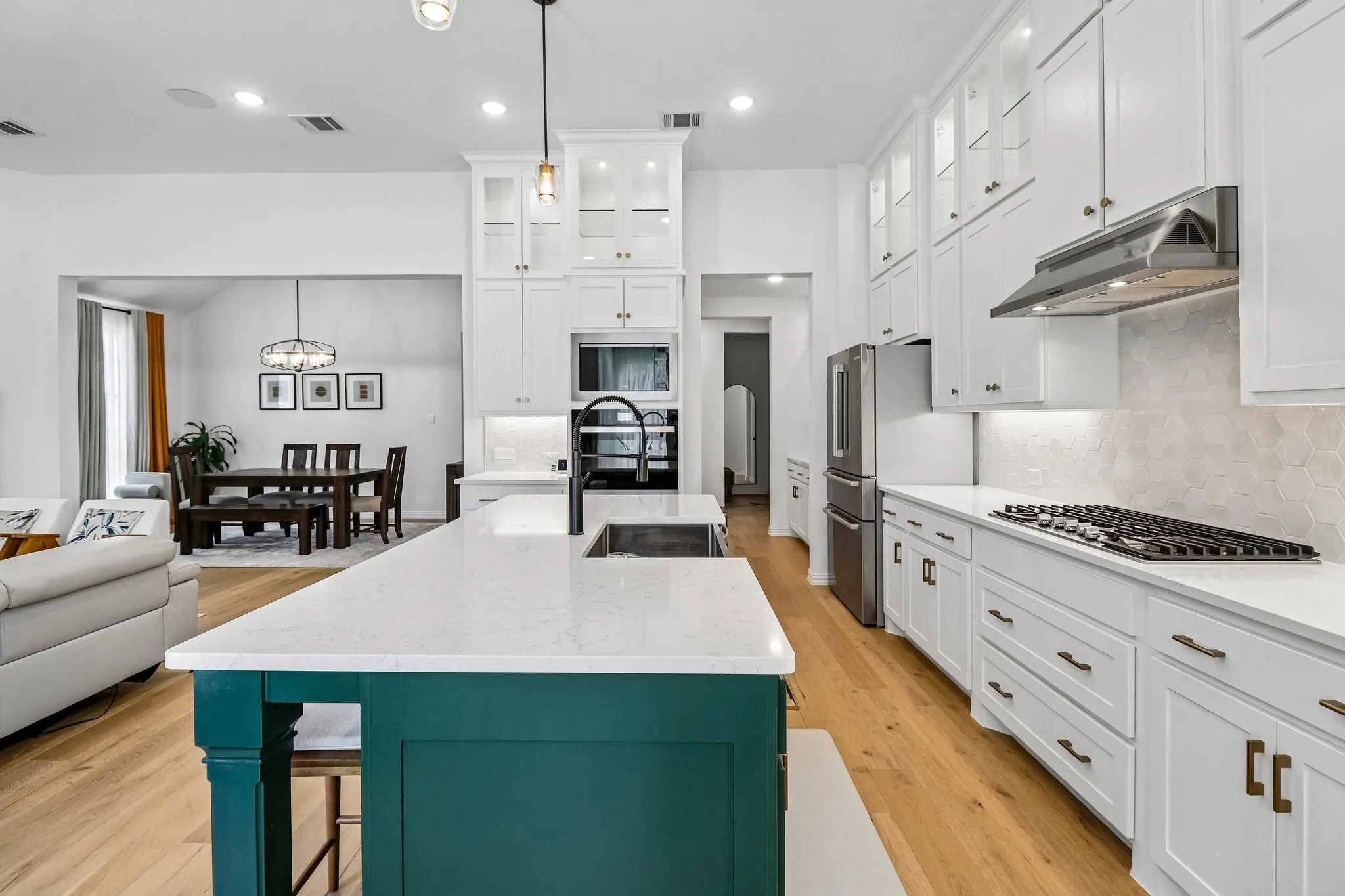 Single Family Residence For Sale in Tarrant County , 459 Peppercress Lane, Haslet, Texas 76052, 4 Bedroom, 3 Bathroom, 2 Garage spaces, 2,650 Sqft, built in 2023, mls#21348958, Real Estate Agent in Haslet, Homes For Sale in Tarrant county, Homes For Sale in Haslet, Realtor in Haslet Texas, Real Estate Brokerage Independent Realty Texas, Luminita Cordes Realtor