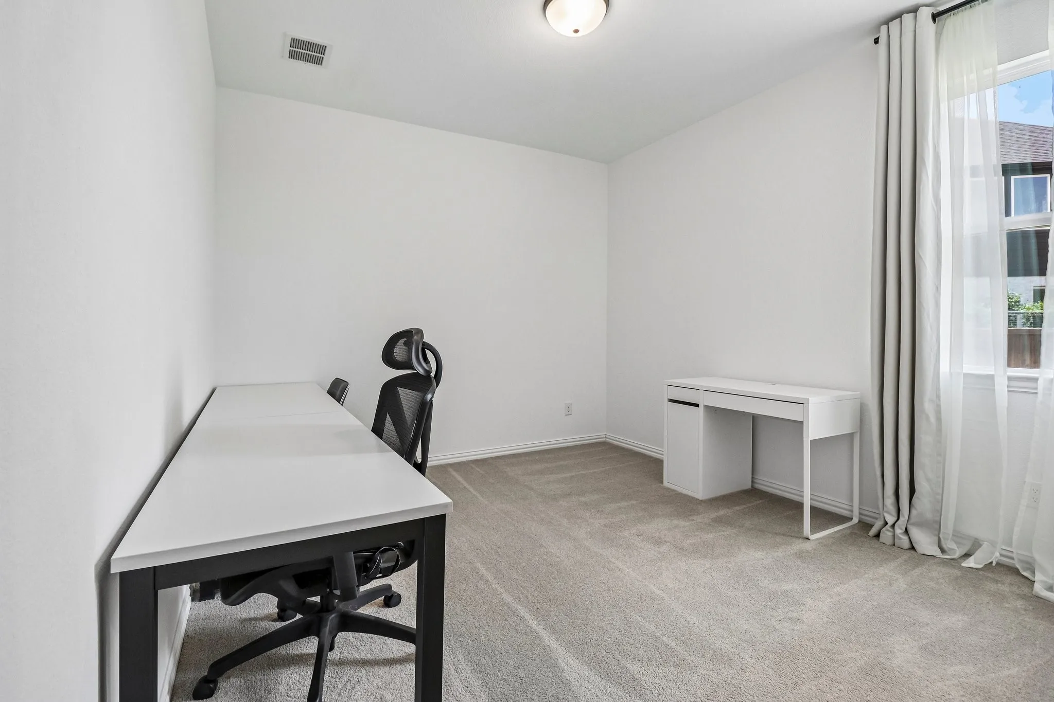 Single Family Residence For Sale in Tarrant County , 459 Peppercress Lane, Haslet, Texas 76052, 4 Bedroom, 3 Bathroom, 2 Garage spaces, 2,650 Sqft, built in 2023, mls#21348958, Real Estate Agent in Haslet, Homes For Sale in Tarrant county, Homes For Sale in Haslet, Realtor in Haslet Texas, Real Estate Brokerage Independent Realty Texas, Luminita Cordes Realtor