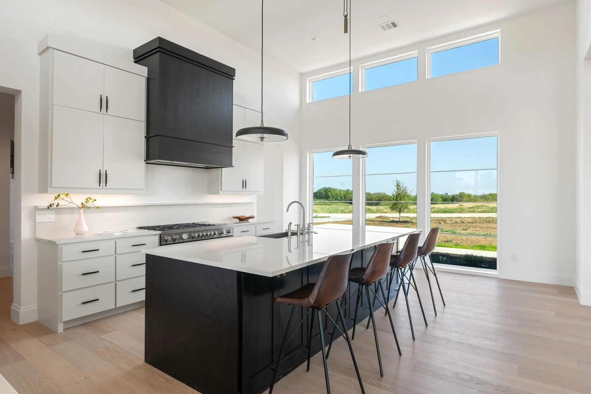 Single Family Residence For Sale in Denton County , 920 Waters Edge, Sanger, Texas 76266, 4 Bedroom, 5 Bathroom, 3 Garage spaces, 4,190 Sqft, built in 2026, mls#21356318, Real Estate Agent in Sanger, Homes For Sale in Denton county, Homes For Sale in Sanger, Realtor in Sanger Texas, Real Estate Brokerage Independent Realty Texas, Luminita Cordes Realtor