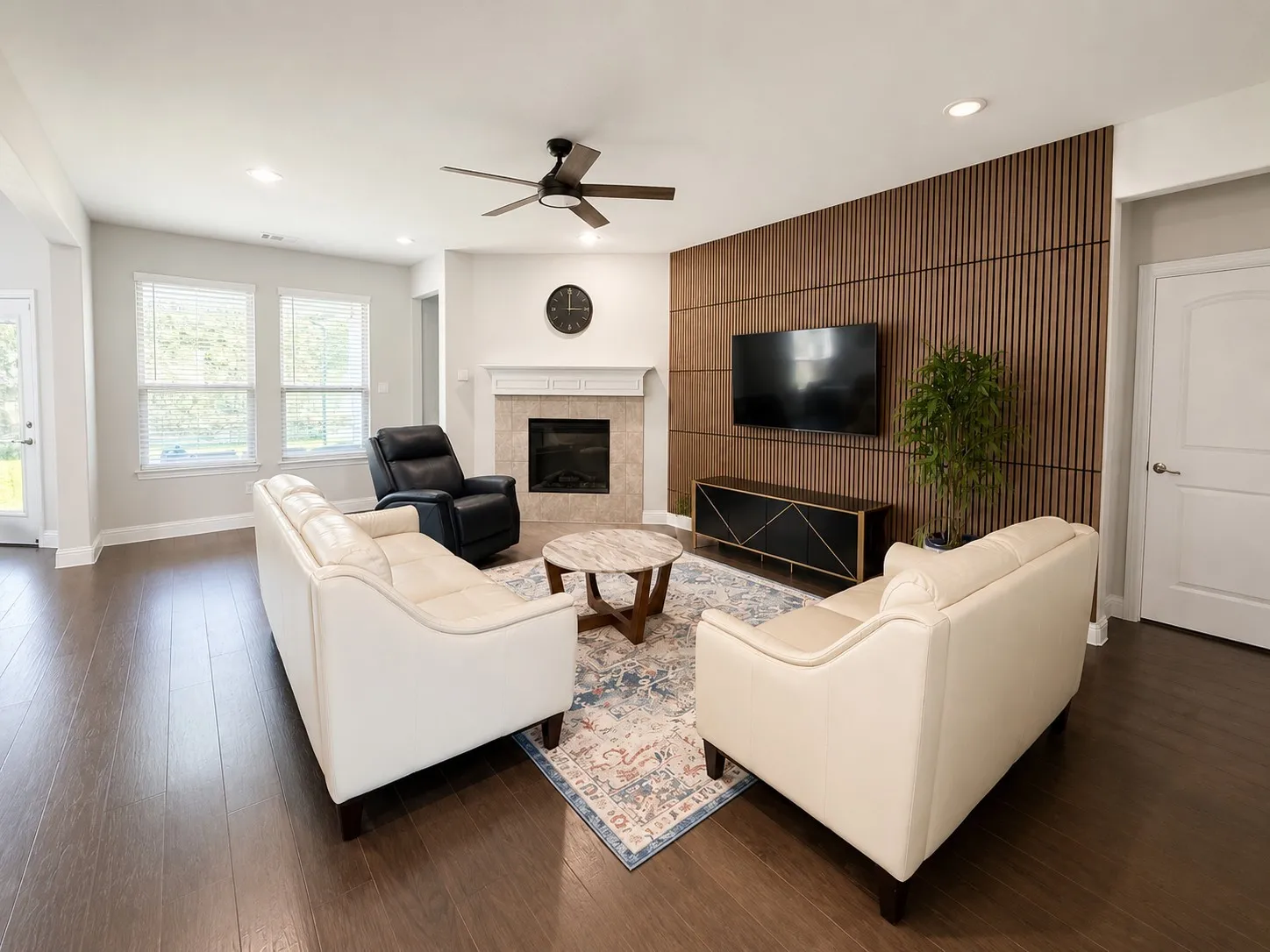 Single Family Residence For Rent in Tarrant County , 4852 Purlieu Drive, Fort Worth, Texas 76244, 4 Bedroom, 3 Bathroom, 2 Garage spaces, 2,810 Sqft, built in 2021, mls#21356346, Real Estate Agent in Fort Worth, Homes For Rent in Tarrant county, Homes For Rent in Fort Worth, Realtor in Fort Worth Texas, Real Estate Brokerage Independent Realty Texas, Luminita Cordes Realtor
