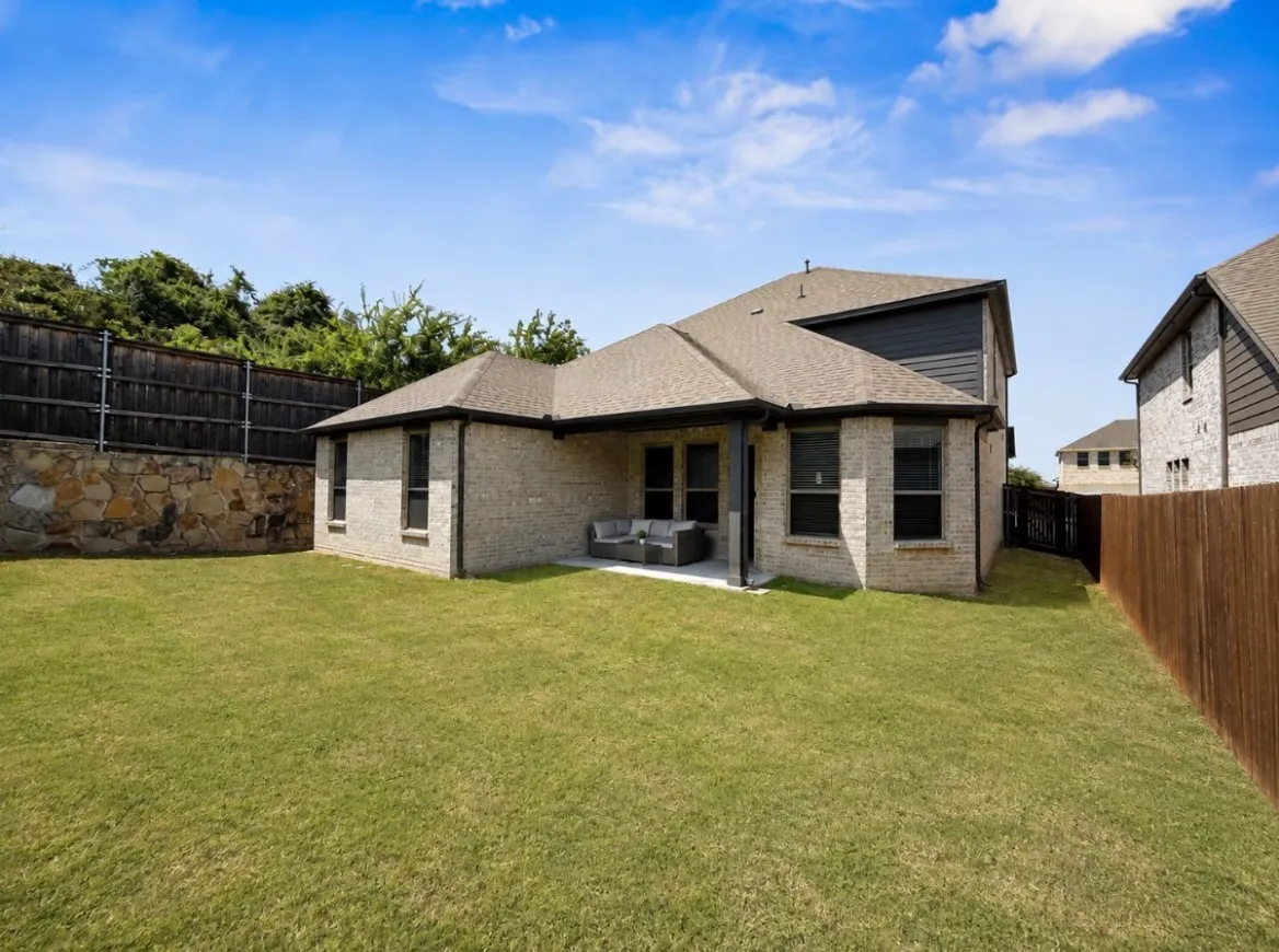 Single Family Residence For Rent in Tarrant County , 4852 Purlieu Drive, Fort Worth, Texas 76244, 4 Bedroom, 3 Bathroom, 2 Garage spaces, 2,810 Sqft, built in 2021, mls#21356346, Real Estate Agent in Fort Worth, Homes For Rent in Tarrant county, Homes For Rent in Fort Worth, Realtor in Fort Worth Texas, Real Estate Brokerage Independent Realty Texas, Luminita Cordes Realtor