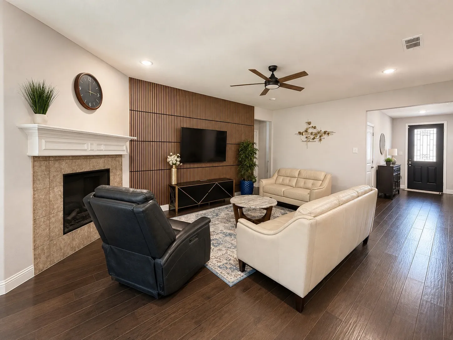 Single Family Residence For Rent in Tarrant County , 4852 Purlieu Drive, Fort Worth, Texas 76244, 4 Bedroom, 3 Bathroom, 2 Garage spaces, 2,810 Sqft, built in 2021, mls#21356346, Real Estate Agent in Fort Worth, Homes For Rent in Tarrant county, Homes For Rent in Fort Worth, Realtor in Fort Worth Texas, Real Estate Brokerage Independent Realty Texas, Luminita Cordes Realtor
