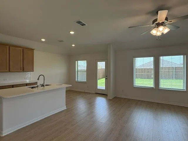 Single Family Residence For Rent in Collin County , 4000 Malachite Drive, Celina, Texas 75009, 3 Bedroom, 2 Bathroom, 2 Garage spaces, 1,518 Sqft, built in 2026, mls#21356369, Real Estate Agent in Celina, Homes For Rent in Collin county, Homes For Rent in Celina, Realtor in Celina Texas, Real Estate Brokerage Independent Realty Texas, Luminita Cordes Realtor