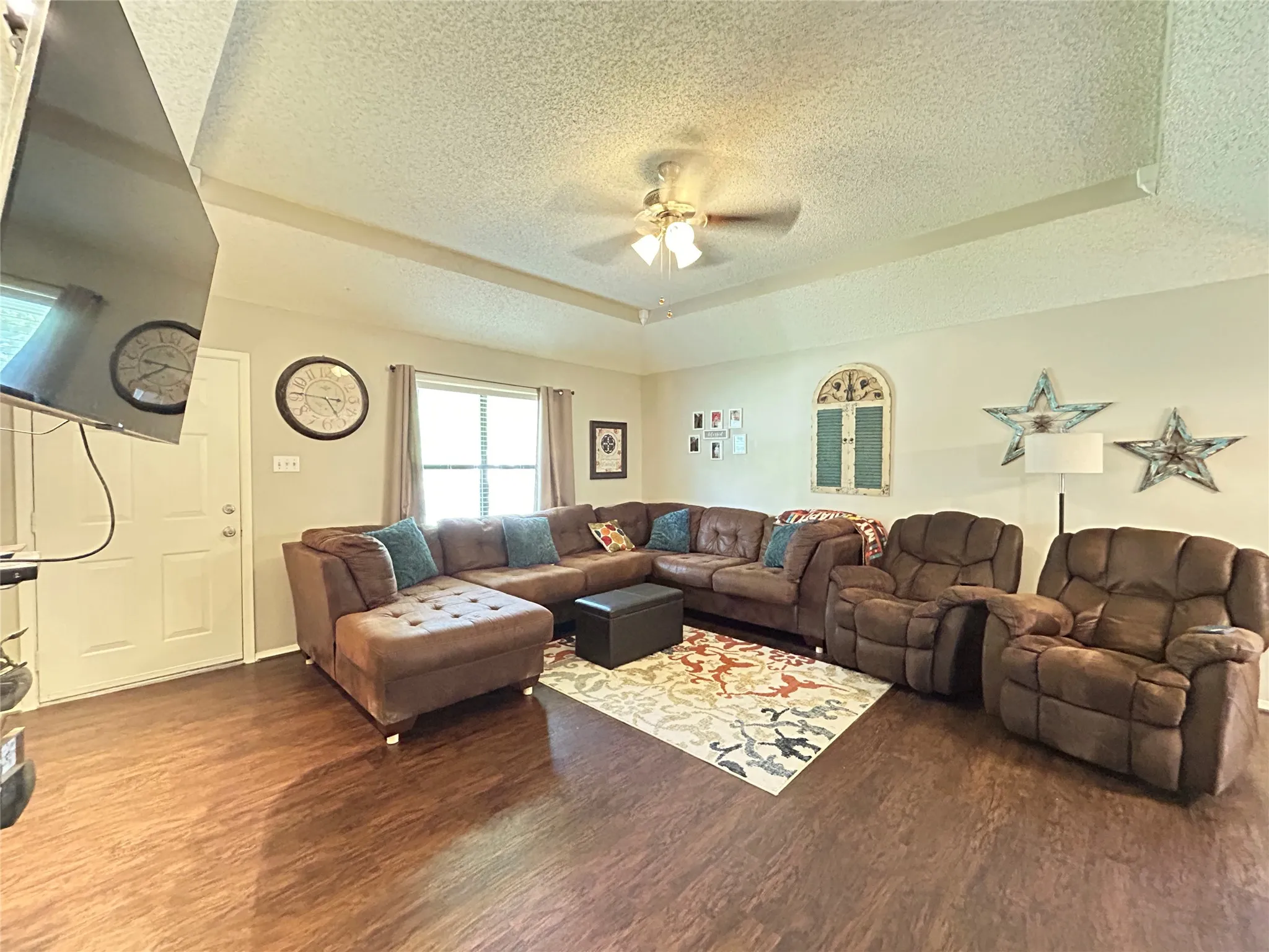 Single Family Residence For Sale in Hopkins County , 601 Locust Street S, Sulphur Springs, Texas 75482, 2 Bedroom, 1 Bathroom, Garage spaces, 1,042 Sqft, built in 1989, Price $175,000, mls#21356335, Real Estate Agent in Sulphur Springs, Homes For Sale in Hopkins county, Homes For Sale in Sulphur Springs, Realtor in Sulphur Springs Texas, Real Estate Brokerage Independent Realty Texas, Luminita Cordes Realtor
