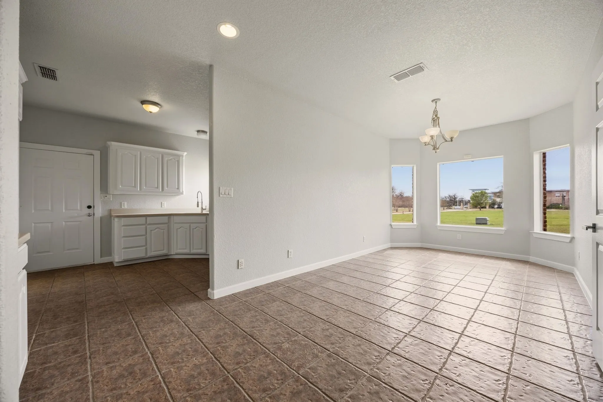Office For Sale in Wise County , 401 Center Court Drive, Bridgeport, Texas 76426, 0, 0, Garage spaces, 0 Sqft, built in 2001, Price $575,000, mls#21356051, Real Estate Agent in Bridgeport, Homes For Sale in Wise county, Homes For Sale in Bridgeport, Realtor in Bridgeport Texas, Real Estate Brokerage Independent Realty Texas, Luminita Cordes Realtor