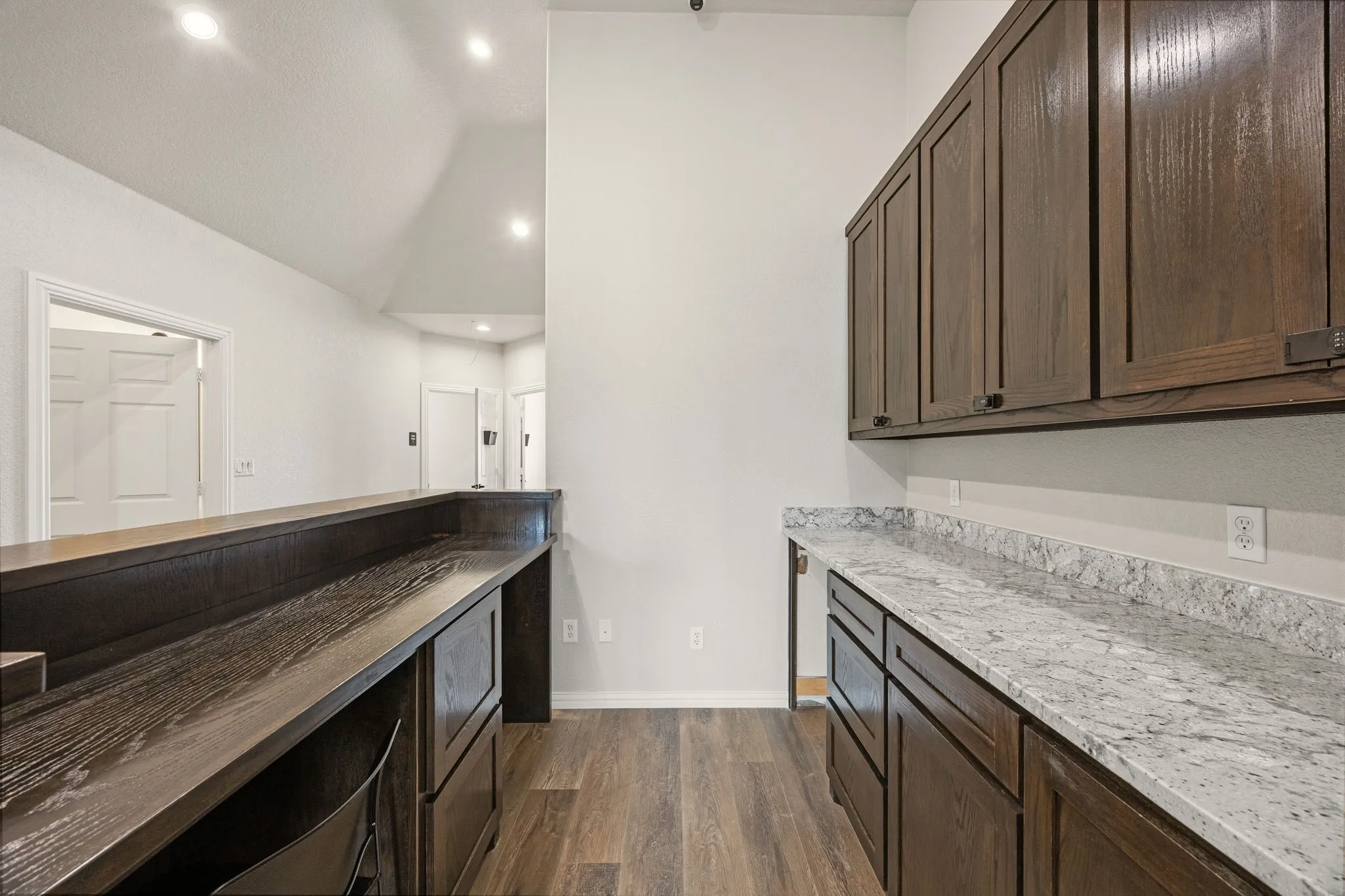 Office For Sale in Wise County , 401 Center Court Drive, Bridgeport, Texas 76426, 0, 0, Garage spaces, 0 Sqft, built in 2001, Price $575,000, mls#21356051, Real Estate Agent in Bridgeport, Homes For Sale in Wise county, Homes For Sale in Bridgeport, Realtor in Bridgeport Texas, Real Estate Brokerage Independent Realty Texas, Luminita Cordes Realtor