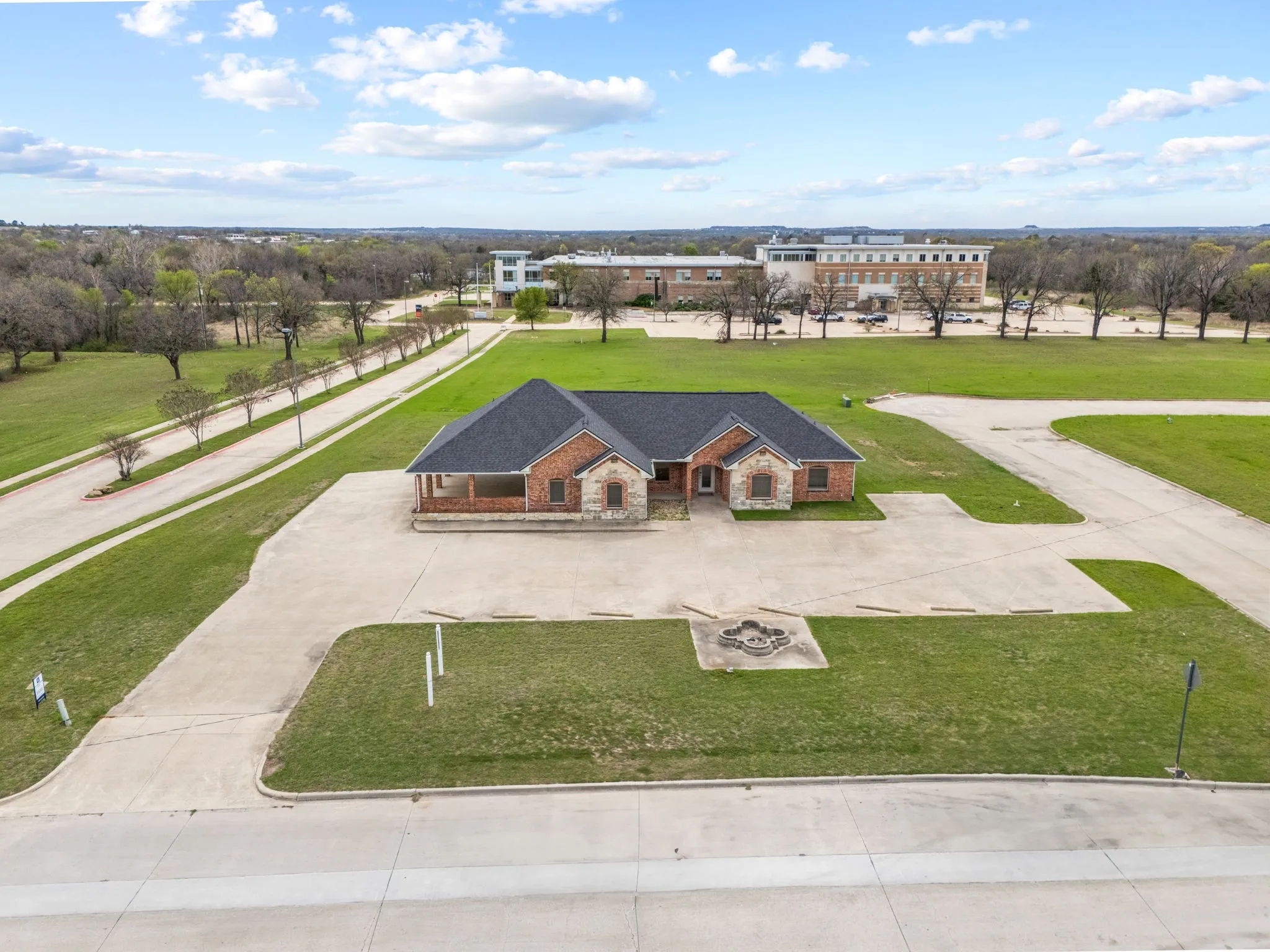 Office For Sale in Wise County , 401 Center Court Drive, Bridgeport, Texas 76426, 0, 0, Garage spaces, 0 Sqft, built in 2001, Price $575,000, mls#21356051, Real Estate Agent in Bridgeport, Homes For Sale in Wise county, Homes For Sale in Bridgeport, Realtor in Bridgeport Texas, Real Estate Brokerage Independent Realty Texas, Luminita Cordes Realtor