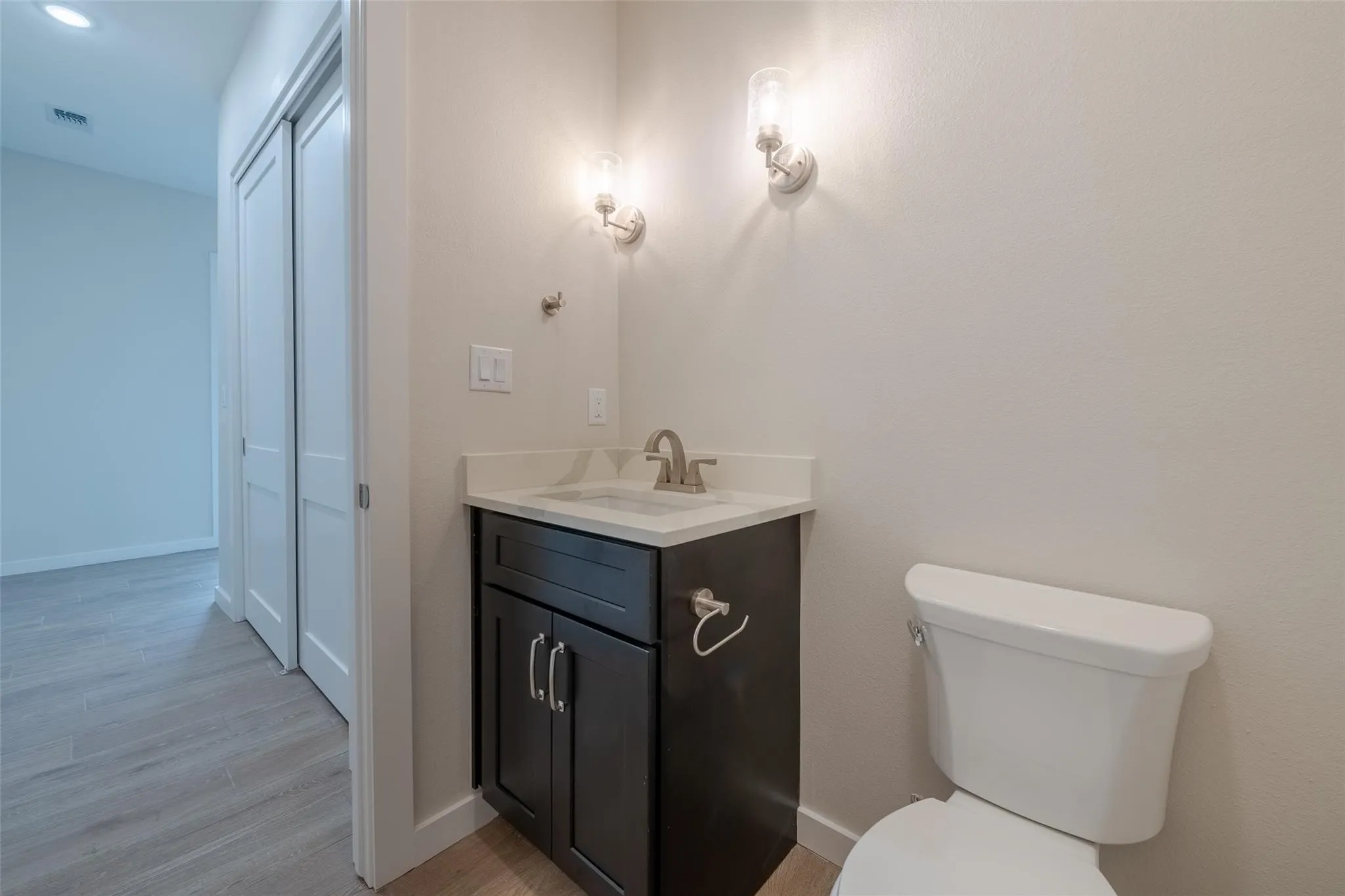 Townhouse For Rent in Erath County , 110 Clark Lane 110, Stephenville, Texas 76401, 3 Bedroom, 3 Bathroom, 2 Garage spaces, 2,268 Sqft, built in 2023, Price $2,800, mls#21356381, Real Estate Agent in Stephenville, Homes For Rent in Erath county, Homes For Rent in Stephenville, Realtor in Stephenville Texas, Real Estate Brokerage Independent Realty Texas, Luminita Cordes Realtor