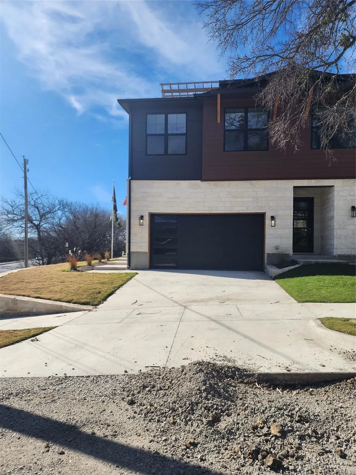 Townhouse For Rent in Erath County , 110 Clark Lane 110, Stephenville, Texas 76401, 3 Bedroom, 3 Bathroom, 2 Garage spaces, 2,268 Sqft, built in 2023, Price $2,800, mls#21356381, Real Estate Agent in Stephenville, Homes For Rent in Erath county, Homes For Rent in Stephenville, Realtor in Stephenville Texas, Real Estate Brokerage Independent Realty Texas, Luminita Cordes Realtor