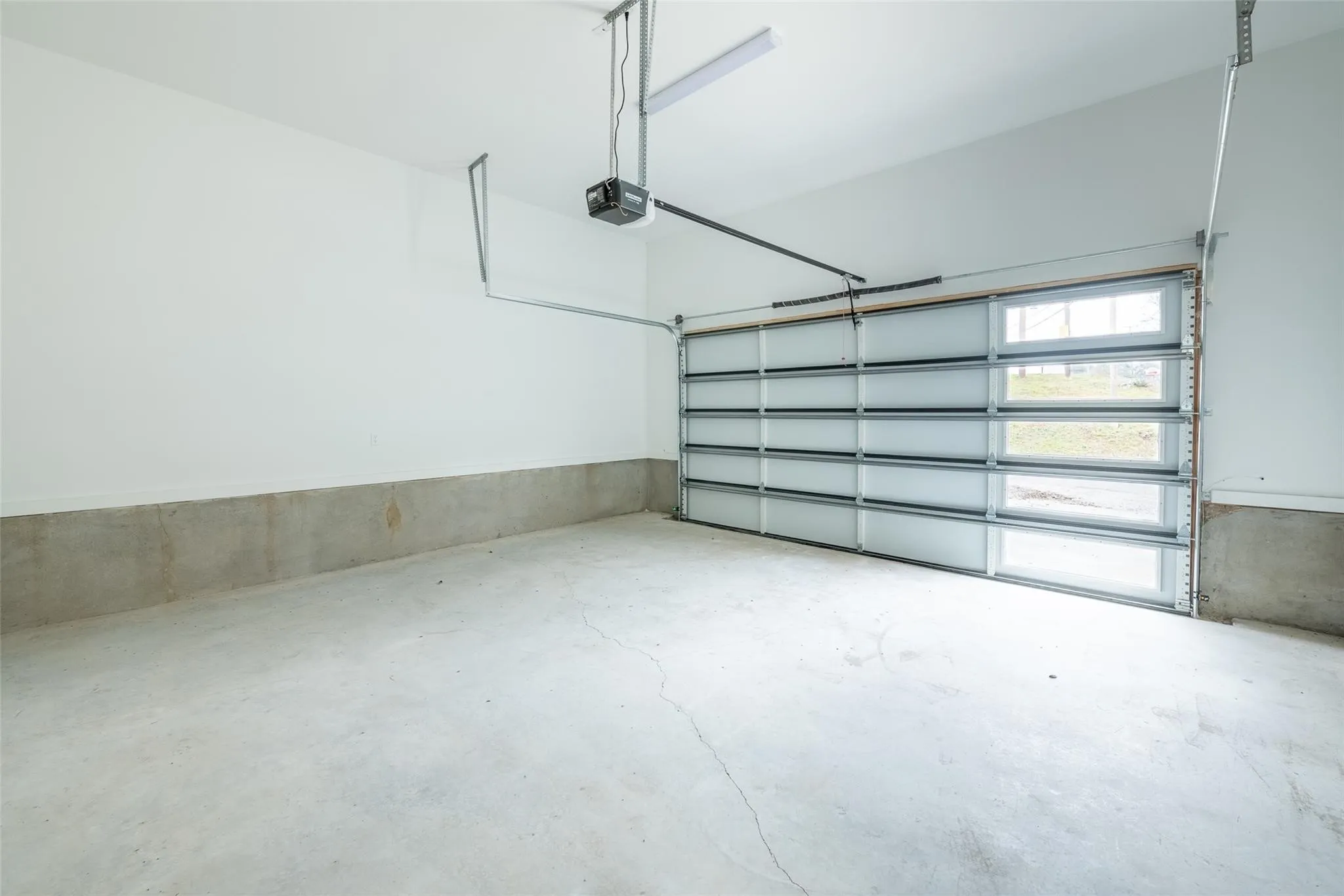 Townhouse For Rent in Erath County , 110 Clark Lane 110, Stephenville, Texas 76401, 3 Bedroom, 3 Bathroom, 2 Garage spaces, 2,268 Sqft, built in 2023, Price $2,800, mls#21356381, Real Estate Agent in Stephenville, Homes For Rent in Erath county, Homes For Rent in Stephenville, Realtor in Stephenville Texas, Real Estate Brokerage Independent Realty Texas, Luminita Cordes Realtor