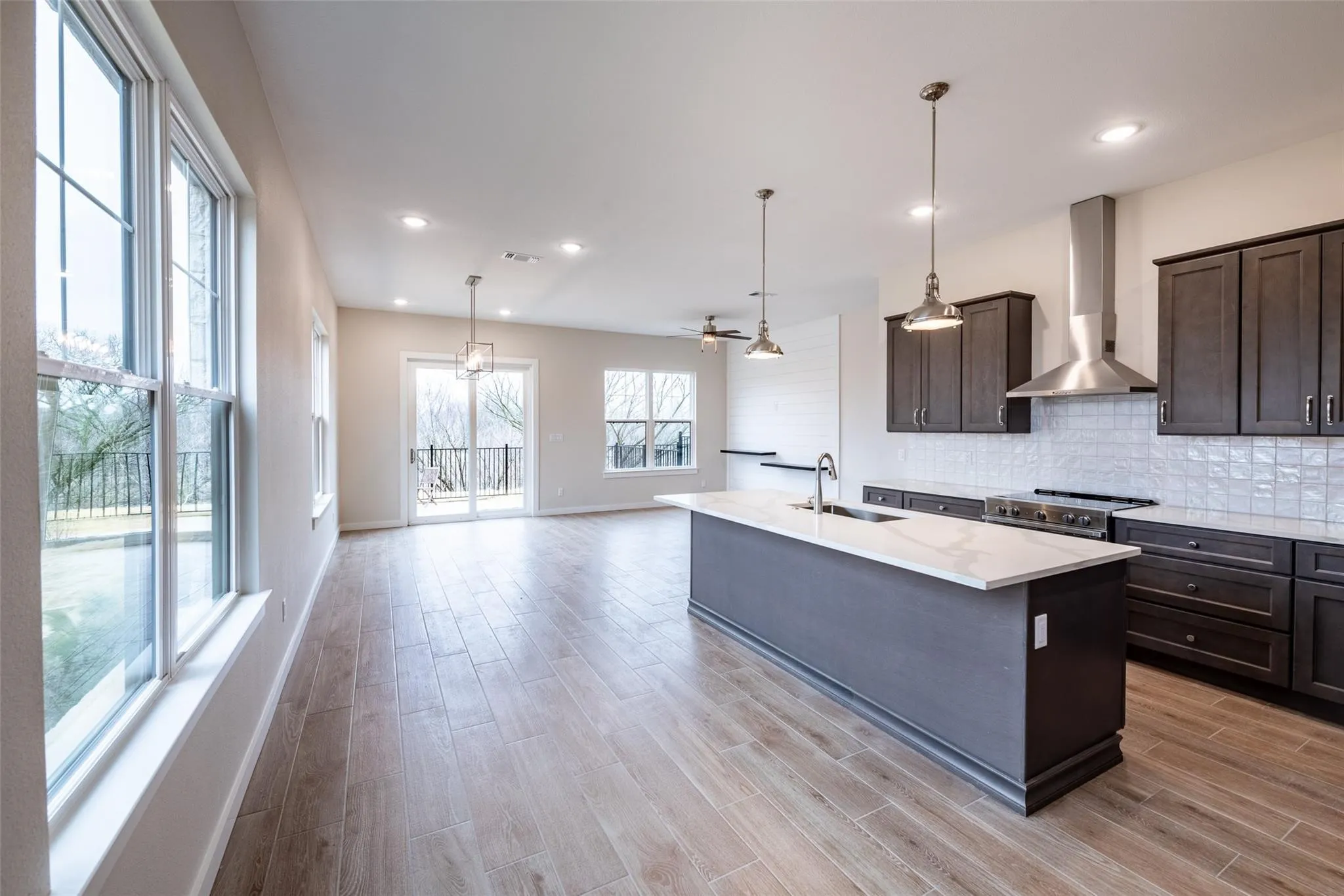 Townhouse For Rent in Erath County , 110 Clark Lane 110, Stephenville, Texas 76401, 3 Bedroom, 3 Bathroom, 2 Garage spaces, 2,268 Sqft, built in 2023, Price $2,800, mls#21356381, Real Estate Agent in Stephenville, Homes For Rent in Erath county, Homes For Rent in Stephenville, Realtor in Stephenville Texas, Real Estate Brokerage Independent Realty Texas, Luminita Cordes Realtor