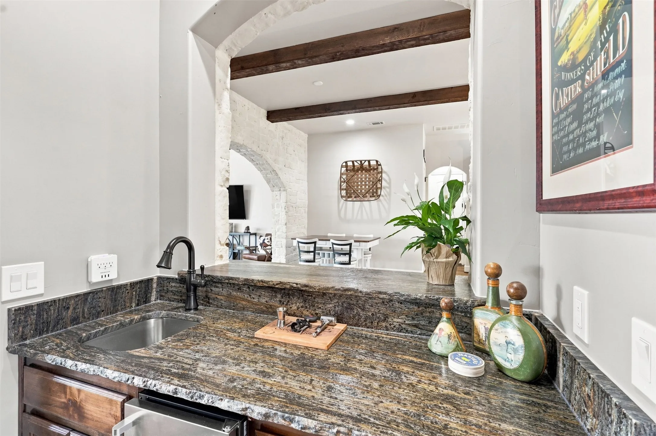 Single Family Residence For Sale in Rockwall County , 104 Brentwood Drive, Heath, Texas 75032, 4 Bedroom, 5 Bathroom, 3 Garage spaces, 4,173 Sqft, built in 2015, mls#21351561, Real Estate Agent in Heath, Homes For Sale in Rockwall county, Homes For Sale in Heath, Realtor in Heath Texas, Real Estate Brokerage Independent Realty Texas, Luminita Cordes Realtor