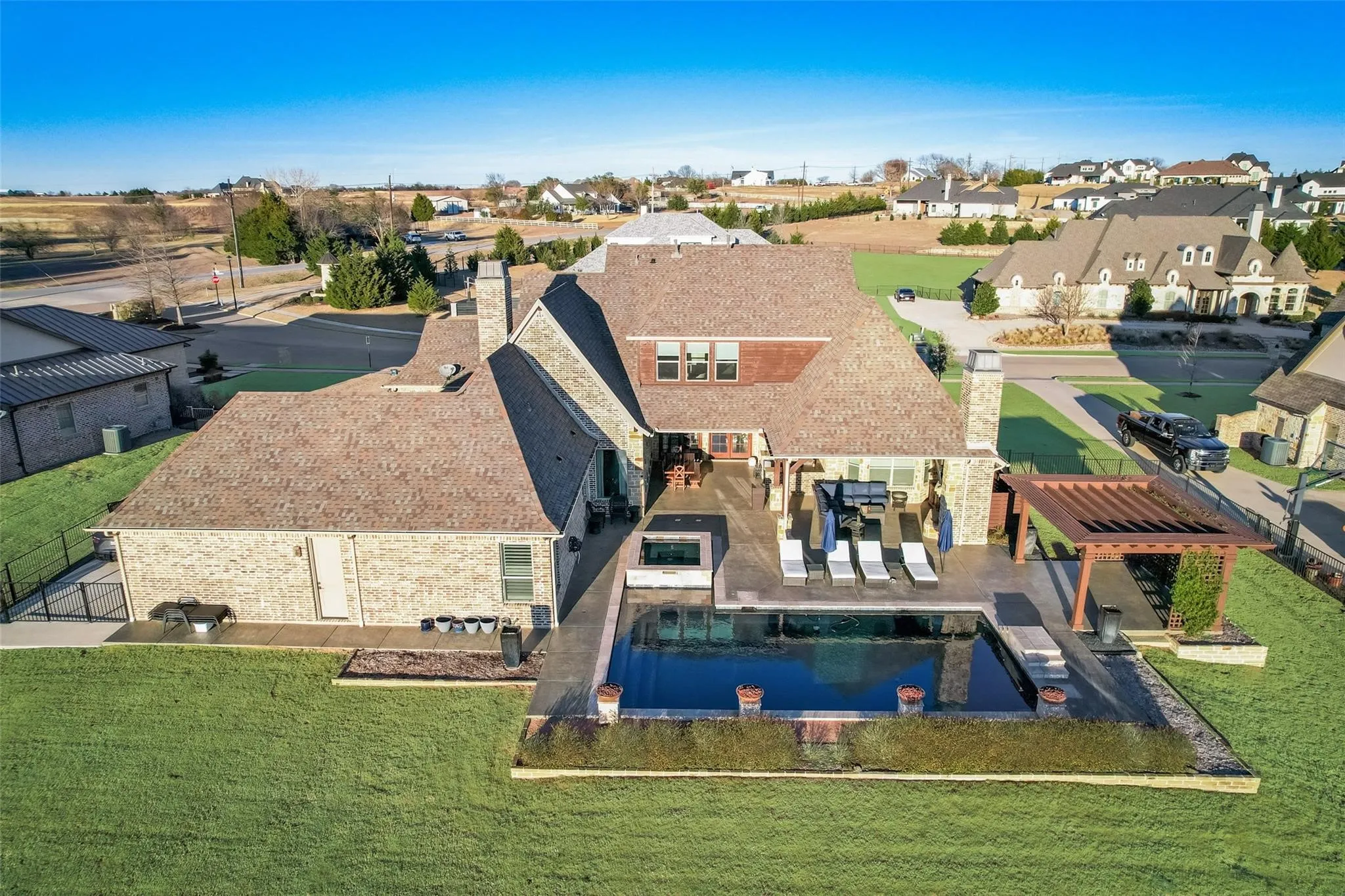 Single Family Residence For Sale in Rockwall County , 104 Brentwood Drive, Heath, Texas 75032, 4 Bedroom, 5 Bathroom, 3 Garage spaces, 4,173 Sqft, built in 2015, mls#21351561, Real Estate Agent in Heath, Homes For Sale in Rockwall county, Homes For Sale in Heath, Realtor in Heath Texas, Real Estate Brokerage Independent Realty Texas, Luminita Cordes Realtor