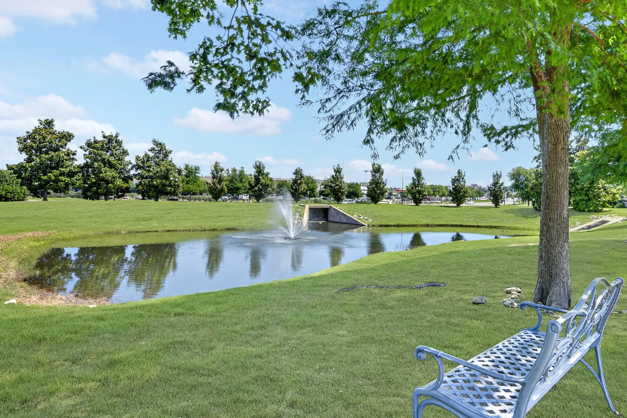 Townhouse For Rent in Collin County , 6837 Livorno Lane, Frisco, Texas 75034, 2 Bedroom, 3 Bathroom, 2 Garage spaces, 1,670 Sqft, built in 2005, mls#21355273, Real Estate Agent in Frisco, Homes For Rent in Collin county, Homes For Rent in Frisco, Realtor in Frisco Texas, Real Estate Brokerage Independent Realty Texas, Luminita Cordes Realtor