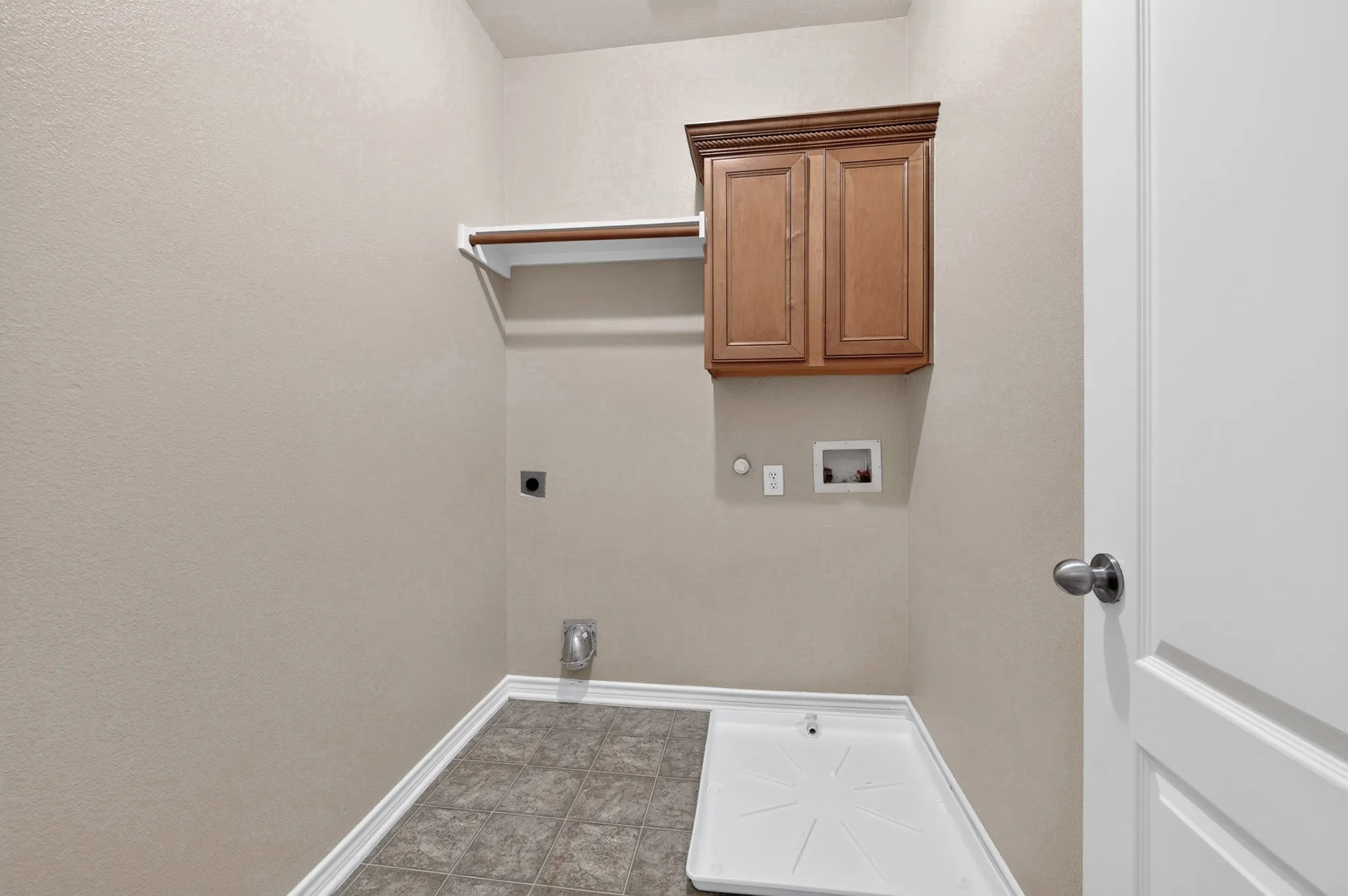 Townhouse For Rent in Collin County , 6837 Livorno Lane, Frisco, Texas 75034, 2 Bedroom, 3 Bathroom, 2 Garage spaces, 1,670 Sqft, built in 2005, mls#21355273, Real Estate Agent in Frisco, Homes For Rent in Collin county, Homes For Rent in Frisco, Realtor in Frisco Texas, Real Estate Brokerage Independent Realty Texas, Luminita Cordes Realtor