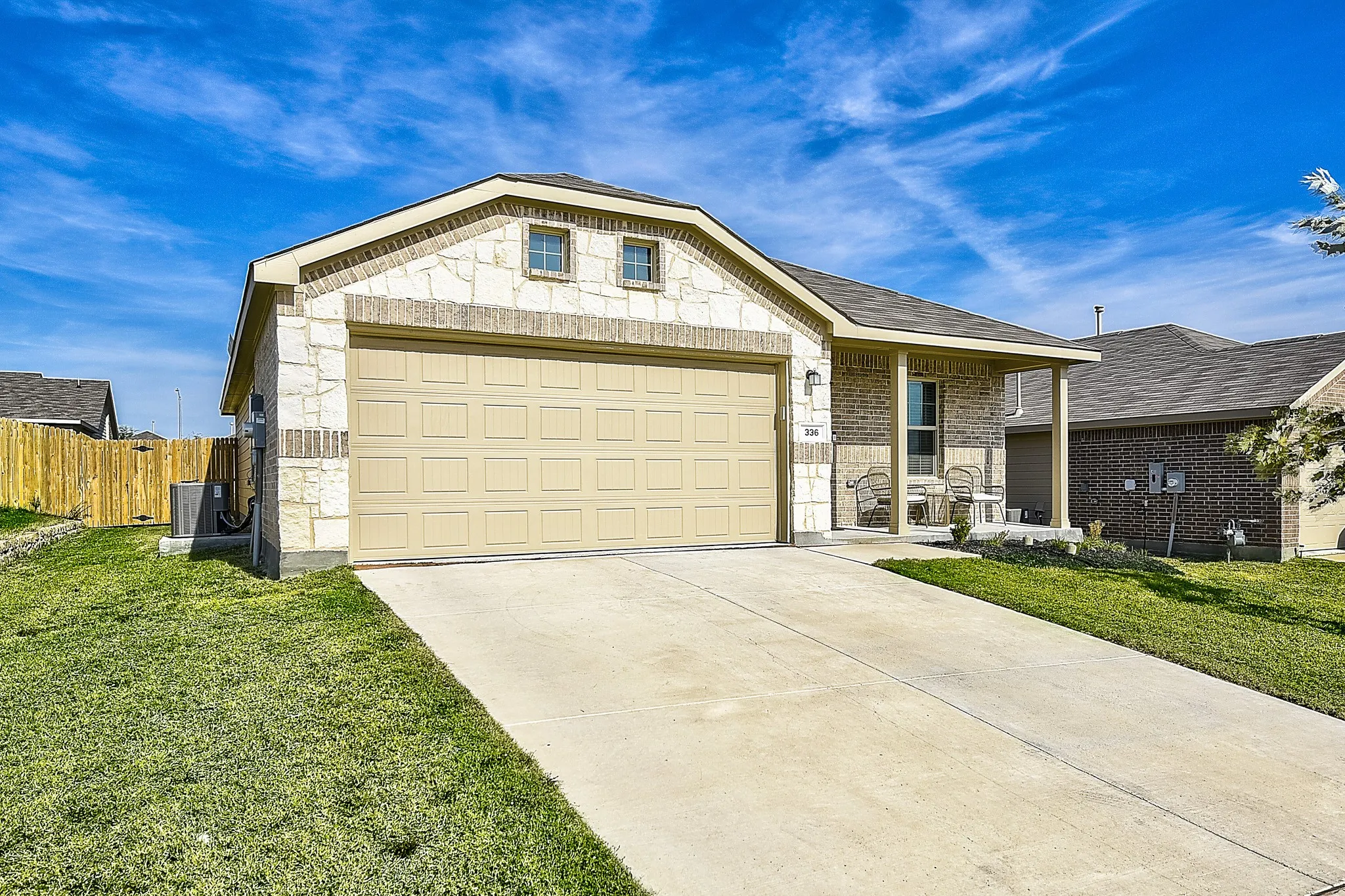 Single Family Residence For Sale in Denton County , 336 Dry Canyon Way, Fort Worth, Texas 76052, 3 Bedroom, 2 Bathroom, 2 Garage spaces, 1,268 Sqft, built in 2022, mls#21356069, Real Estate Agent in Fort Worth, Homes For Sale in Denton county, Homes For Sale in Fort Worth, Realtor in Fort Worth Texas, Real Estate Brokerage Independent Realty Texas, Luminita Cordes Realtor