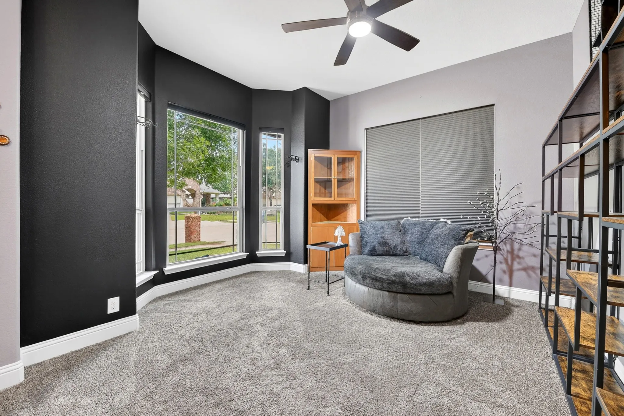 Single Family Residence For Sale in Denton County , 1120 Ponderosa Drive, Aubrey, Texas 76227, 4 Bedroom, 2 Bathroom, 3 Garage spaces, 2,042 Sqft, built in 2013, mls#21354767, Real Estate Agent in Aubrey, Homes For Sale in Denton county, Homes For Sale in Aubrey, Realtor in Aubrey Texas, Real Estate Brokerage Independent Realty Texas, Luminita Cordes Realtor