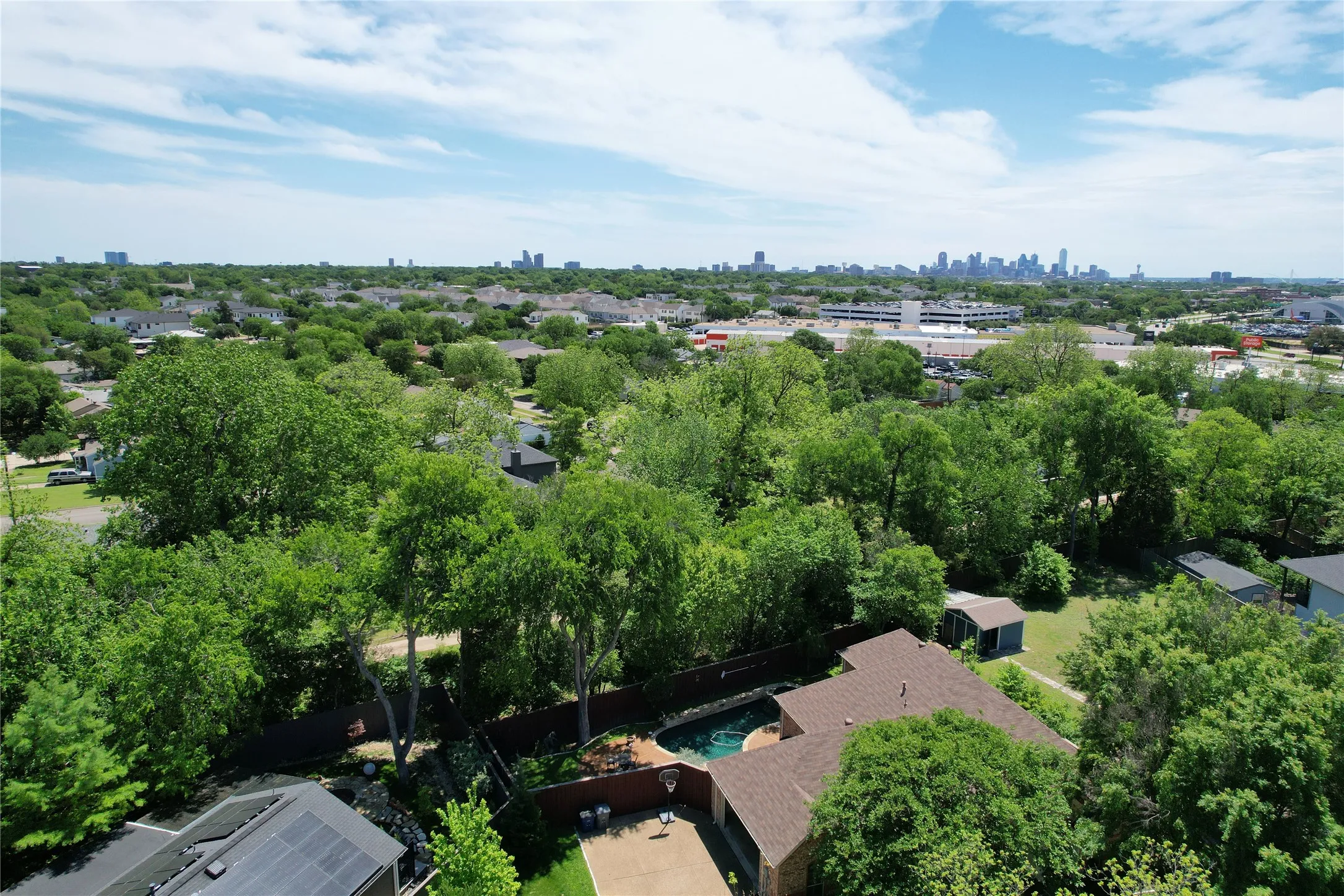 Single Family Residence For Sale in Dallas County , 7652 Culcourt Street, Dallas, Texas 75209, 3 Bedroom, 2 Bathroom, 1 Garage spaces, 1,170 Sqft, built in 1945, mls#21356400, Real Estate Agent in Dallas, Homes For Sale in Dallas county, Homes For Sale in Dallas, Realtor in Dallas Texas, Real Estate Brokerage Independent Realty Texas, Luminita Cordes Realtor
